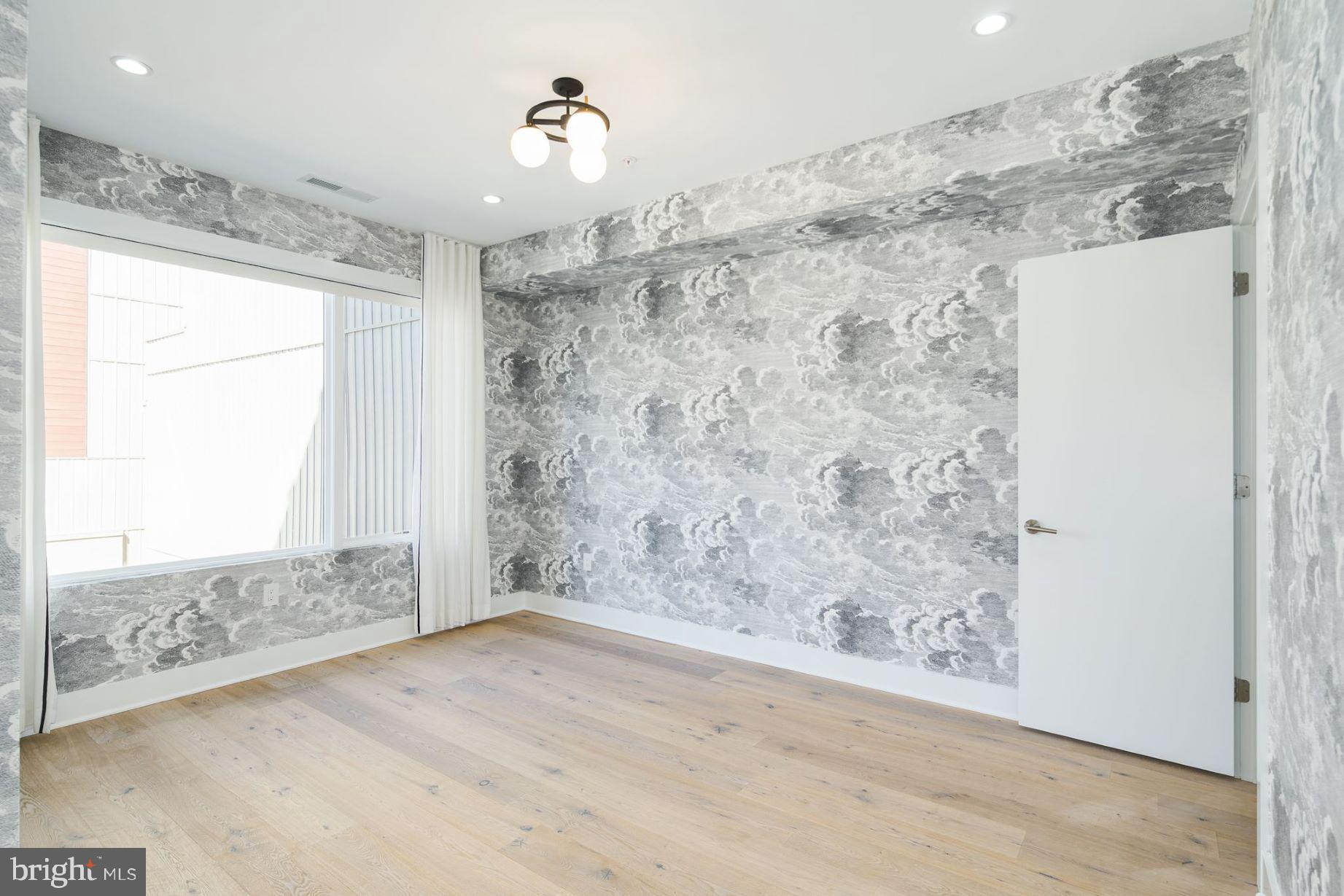 BELLA VISTA - Residential