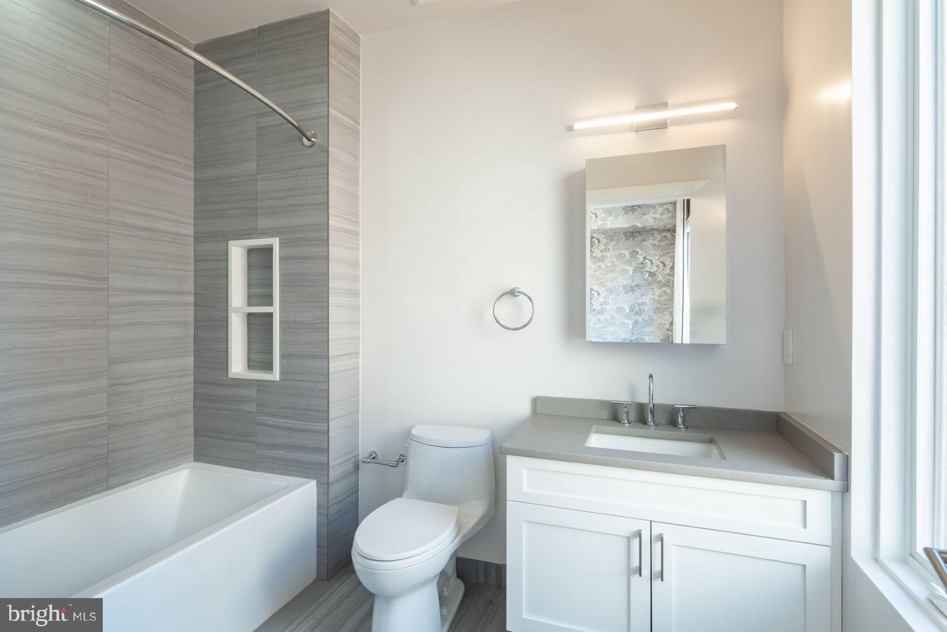 BELLA VISTA - Residential