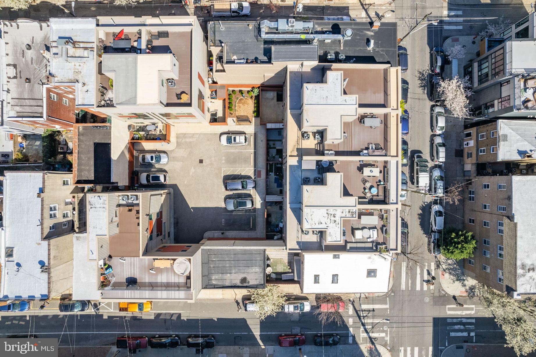 BELLA VISTA - Residential