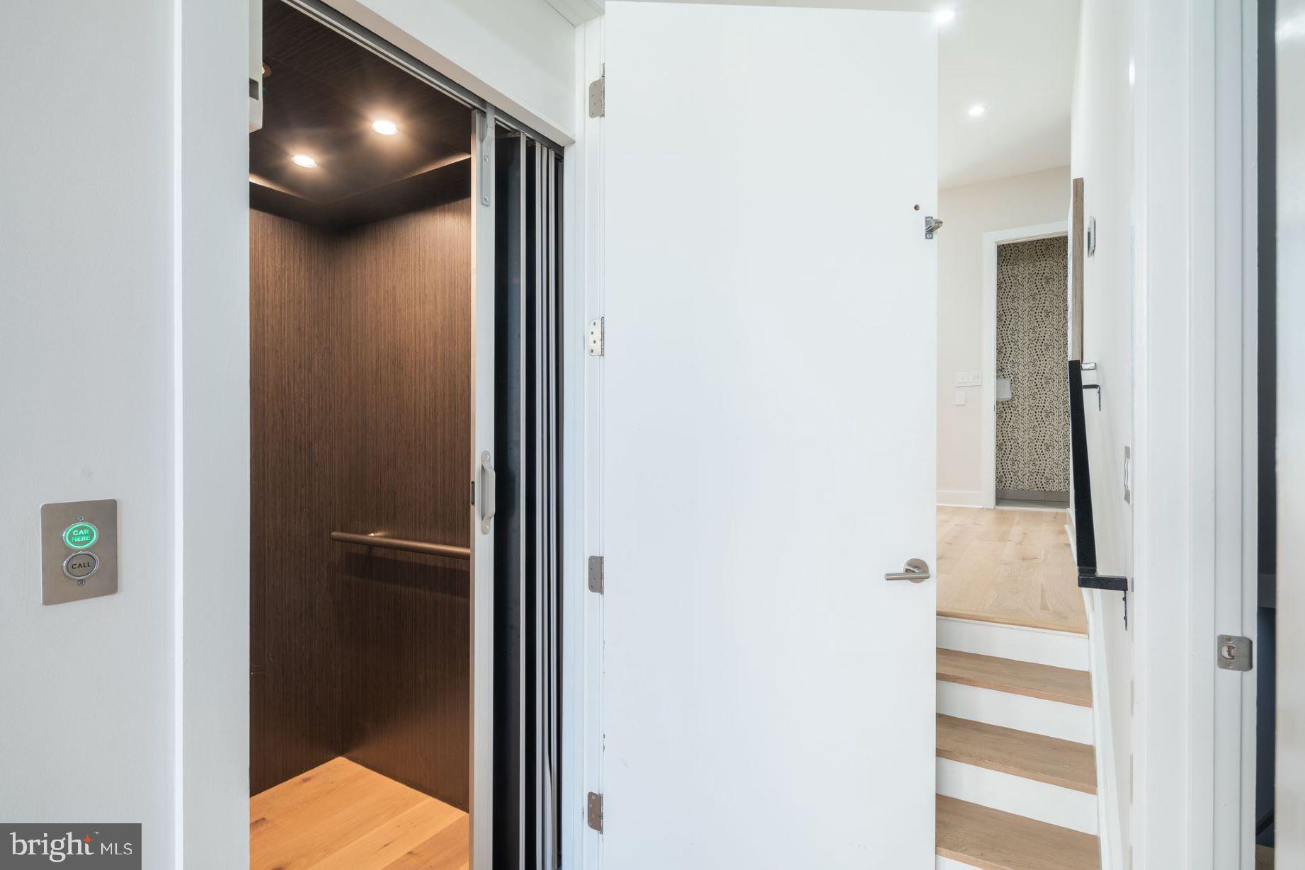 BELLA VISTA - Residential