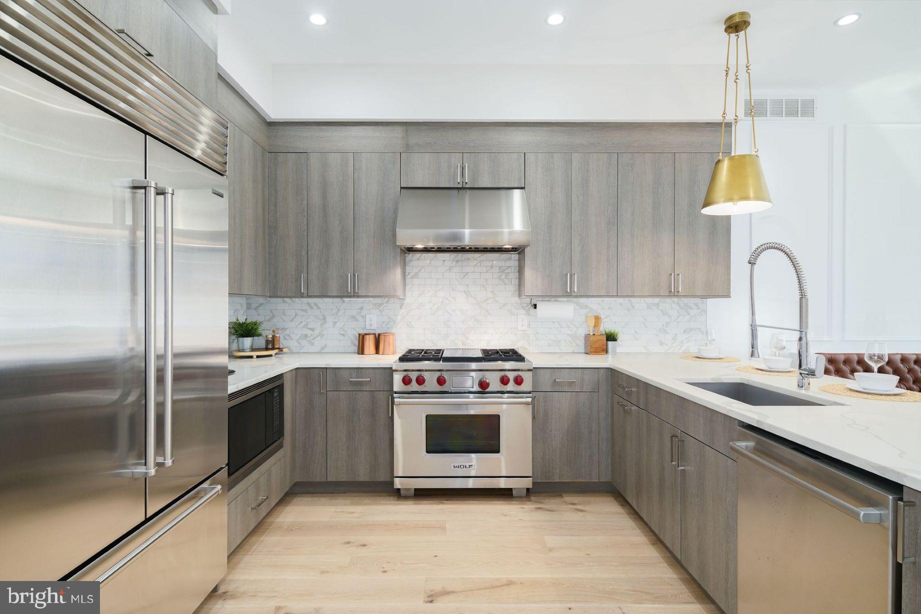 BELLA VISTA - Residential