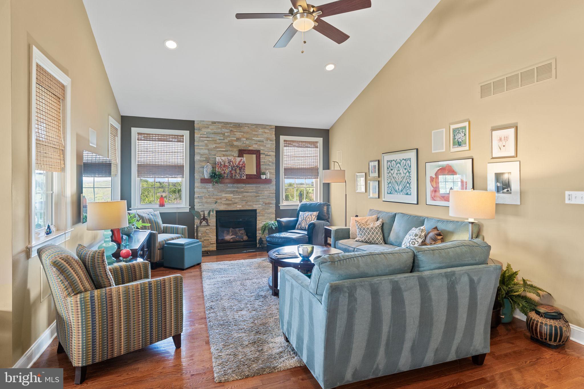 MEADOW GLEN - Residential