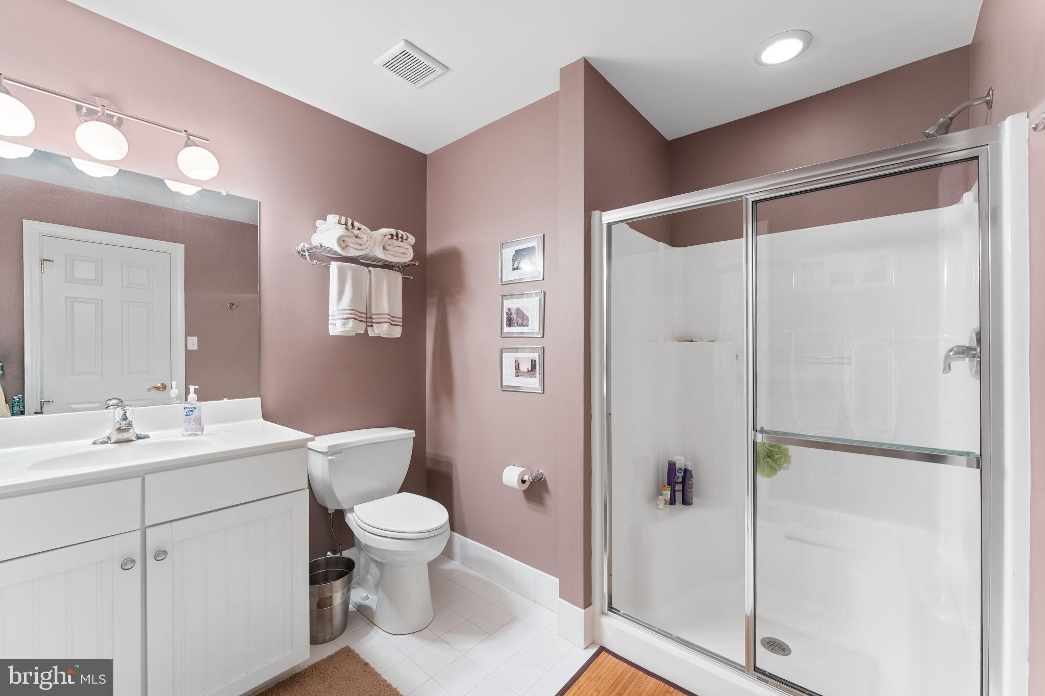 MEADOW GLEN - Residential