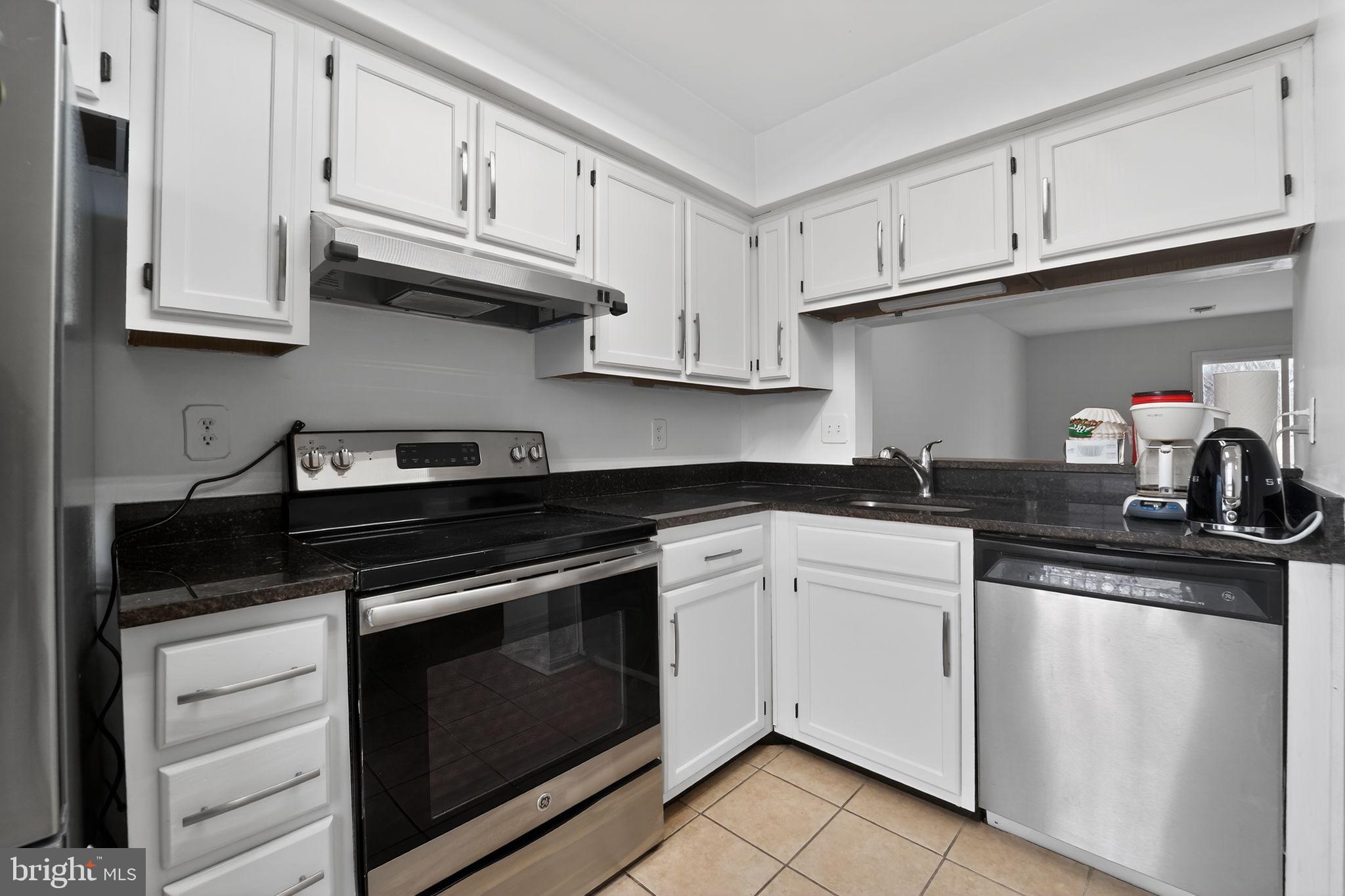 CLOVERLEAF TOWNHOUSES - Residential