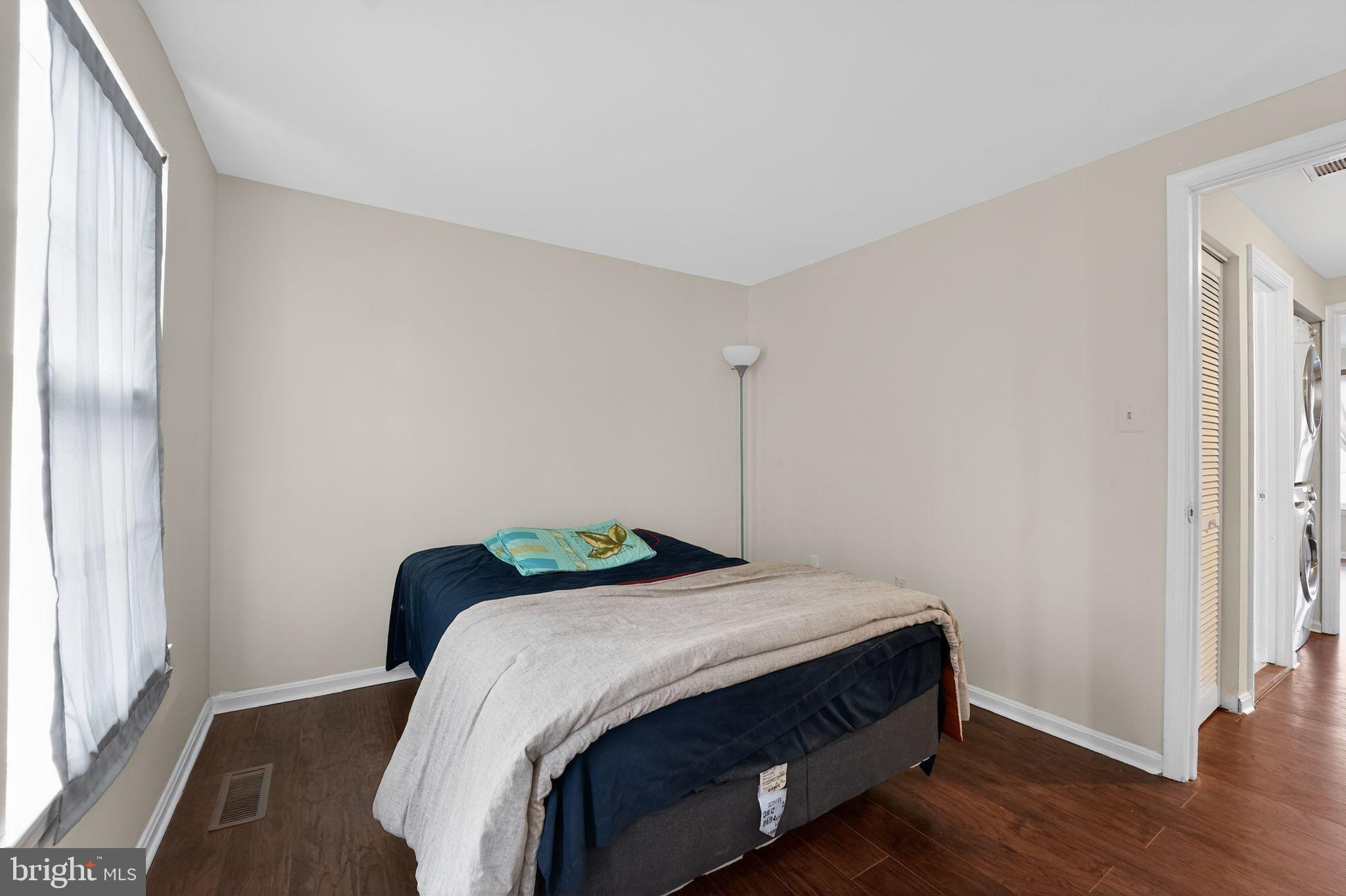 CLOVERLEAF TOWNHOUSES - Residential