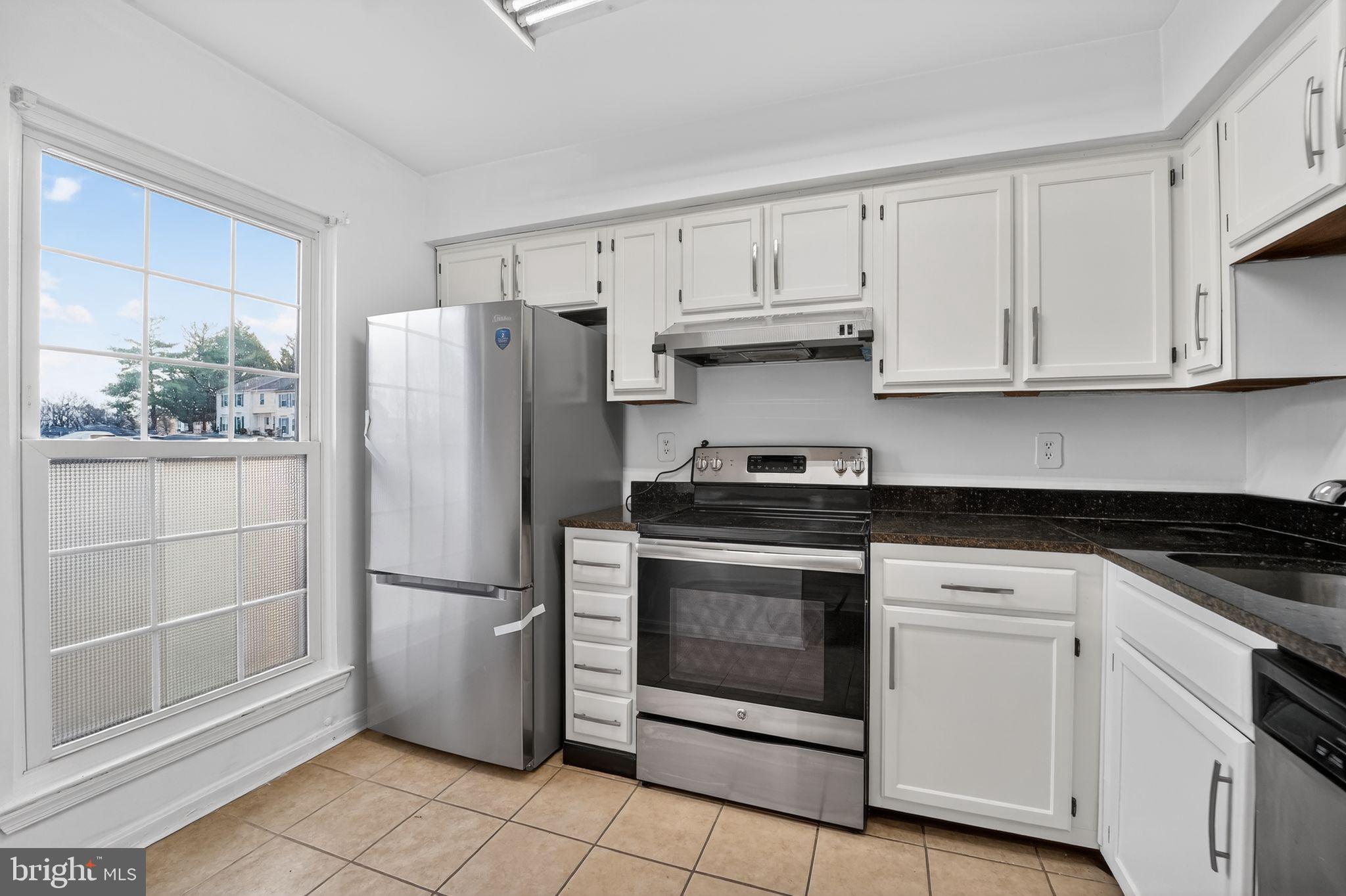 CLOVERLEAF TOWNHOUSES - Residential