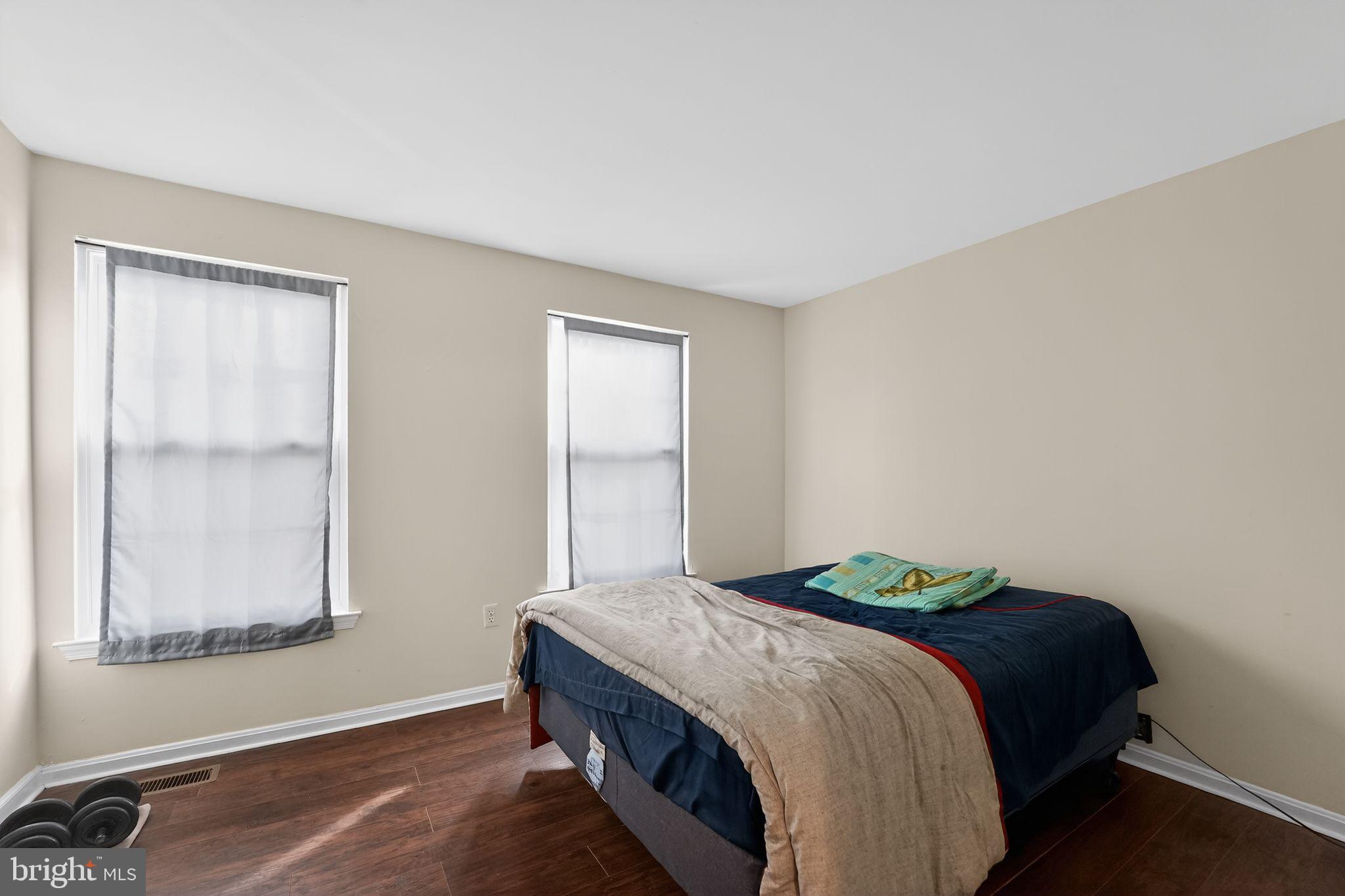 CLOVERLEAF TOWNHOUSES - Residential