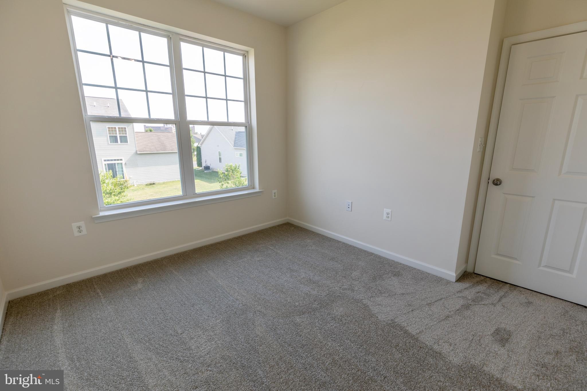 ARCADIA SPRINGS - Residential