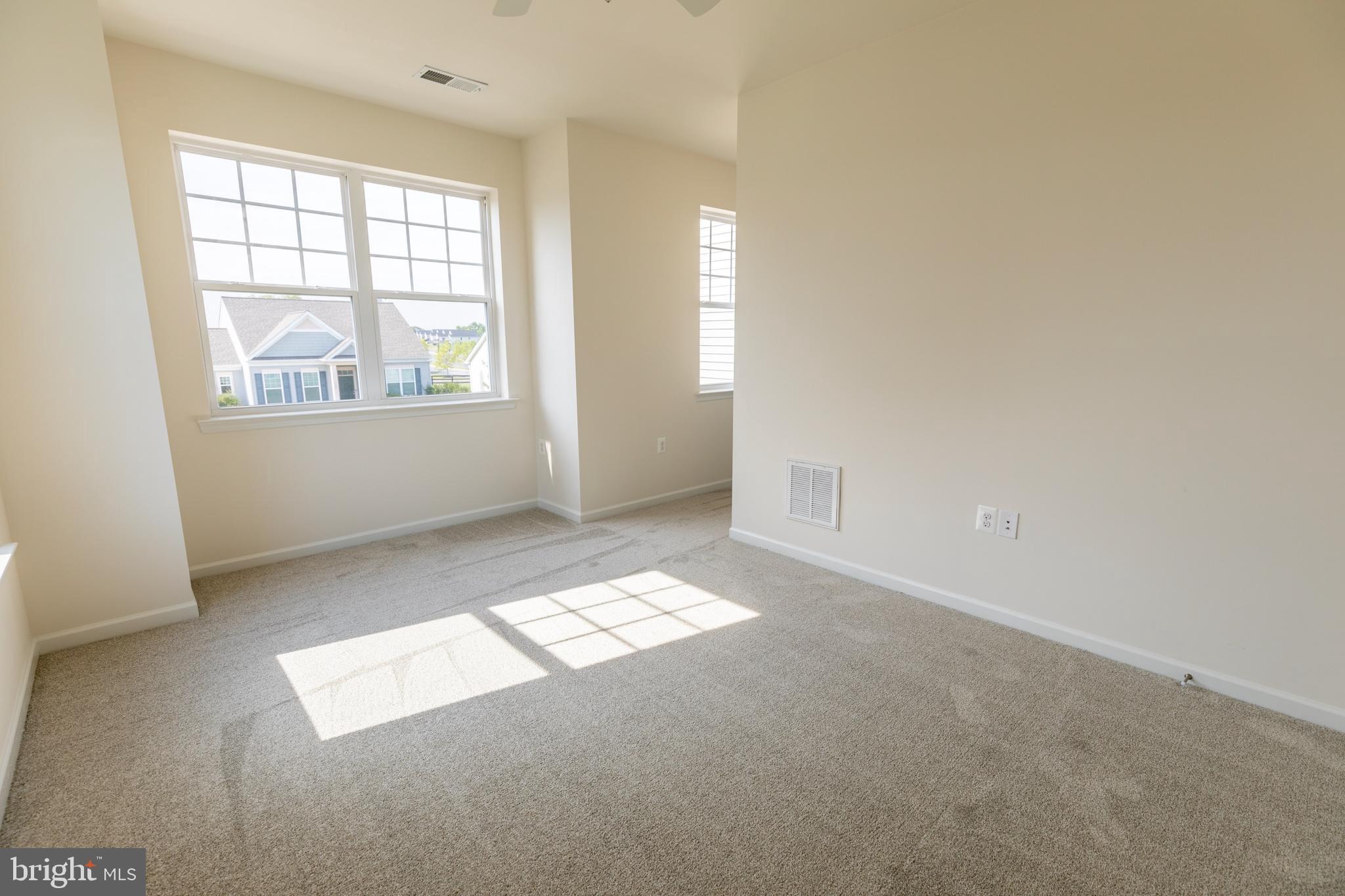 ARCADIA SPRINGS - Residential