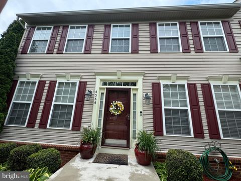 4365 GEORGE FRYE CIRCLE WOODBRIDGE VA 22193