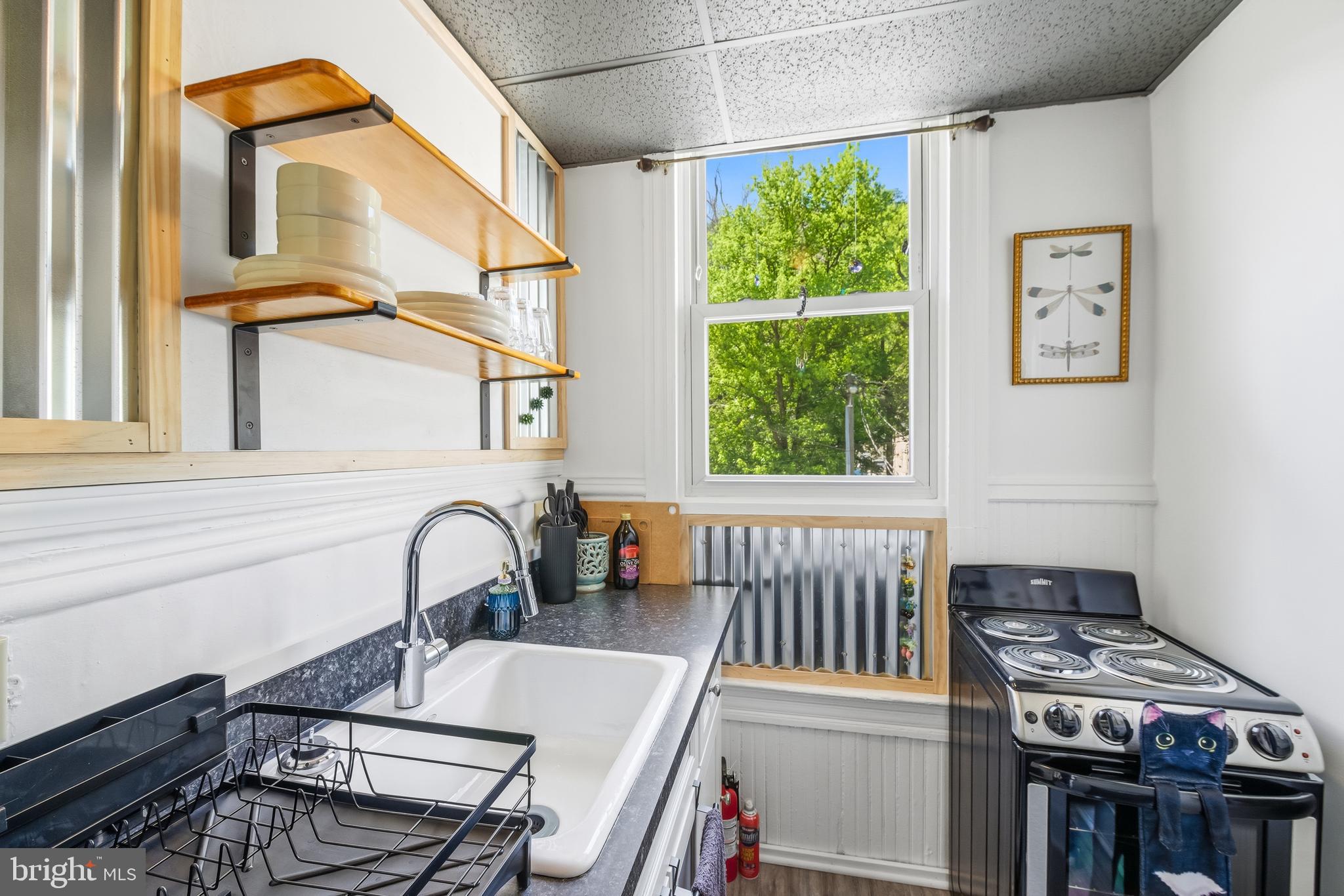 15 N WASHINGTON ST 2