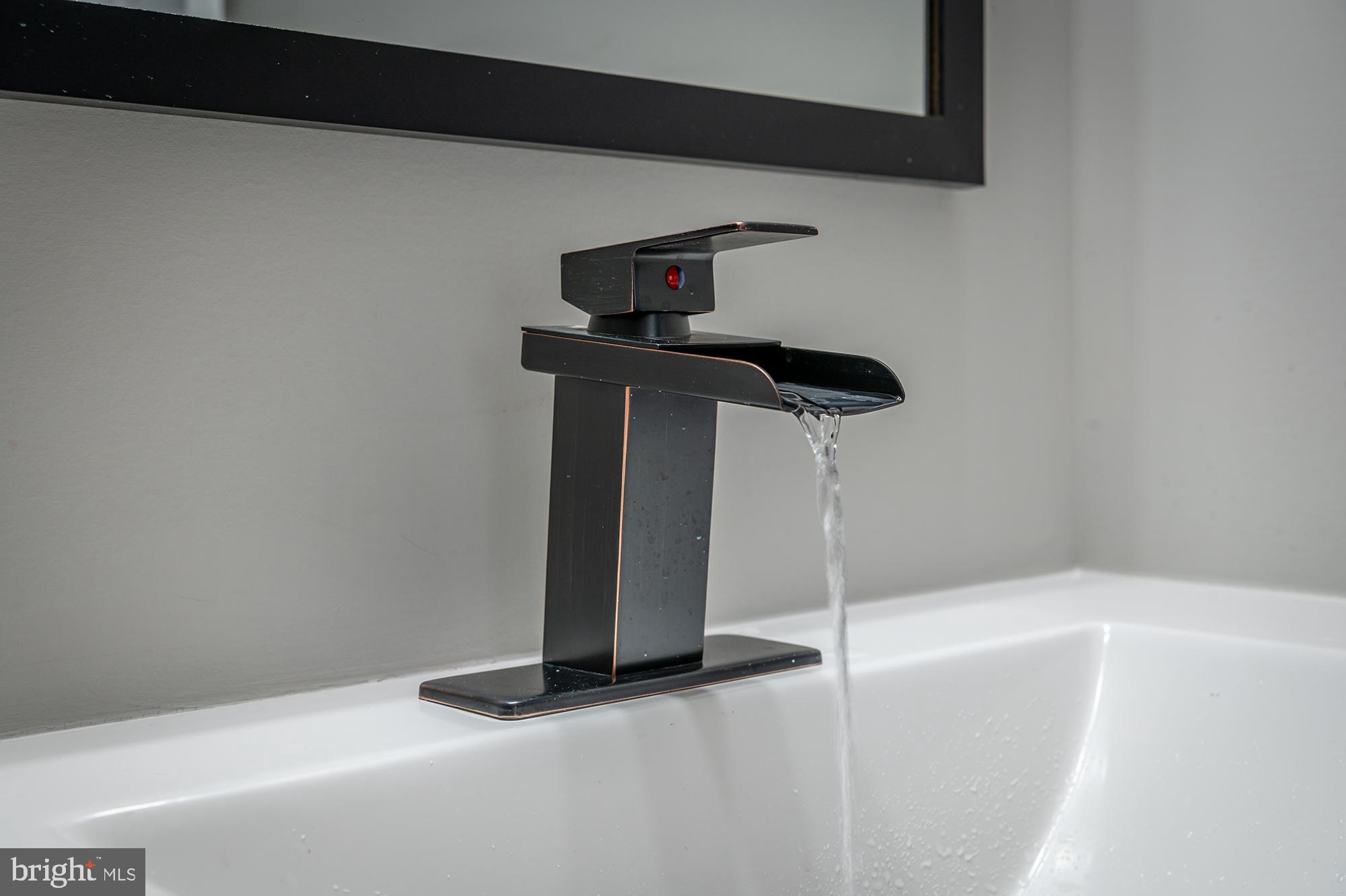 FRANKLIN SQUARE HISTORIC DISTRICT - Residential