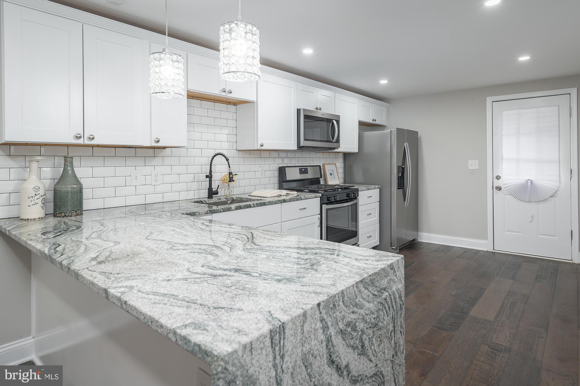 FRANKLIN SQUARE HISTORIC DISTRICT - Residential