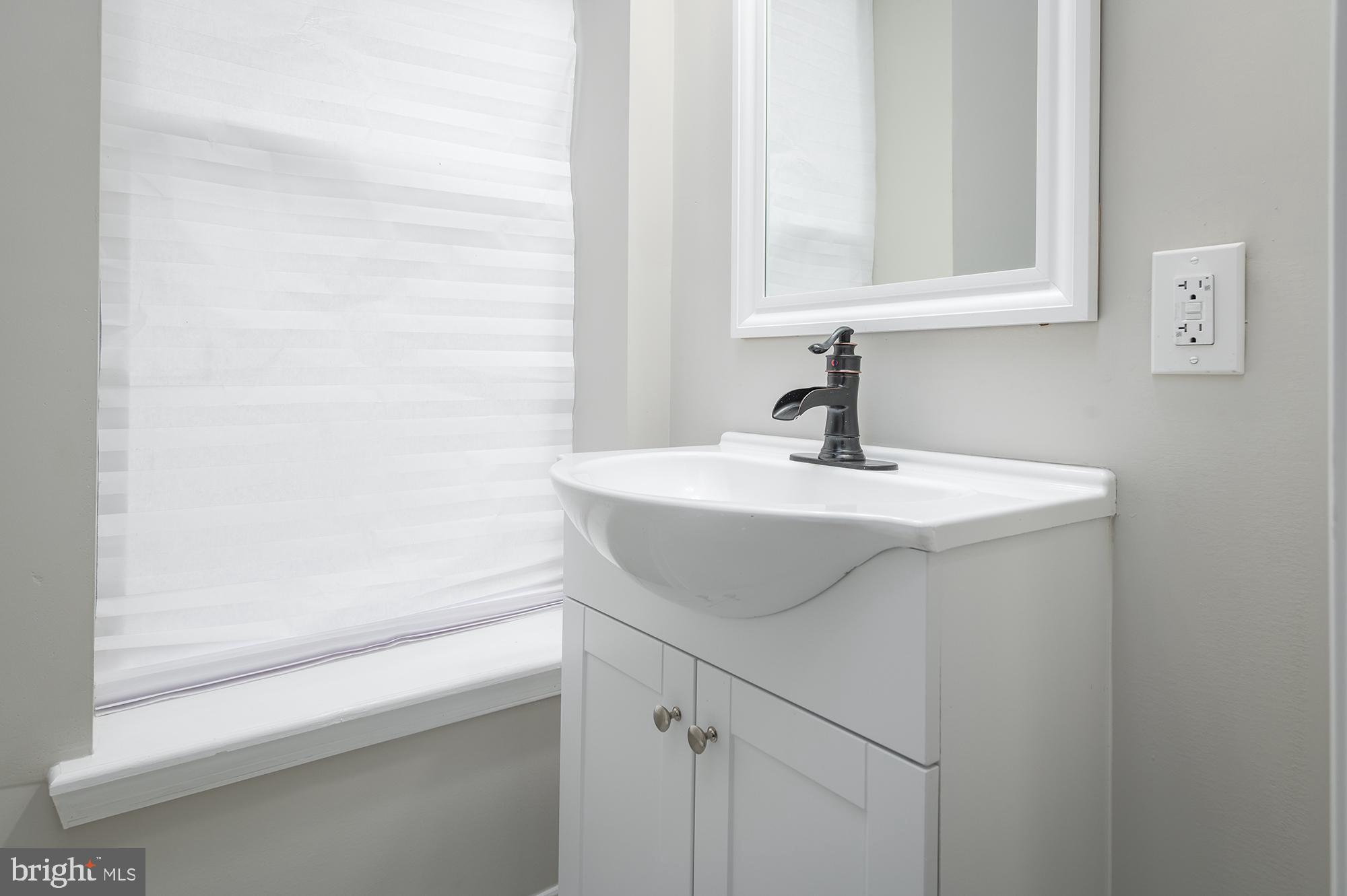 FRANKLIN SQUARE HISTORIC DISTRICT - Residential