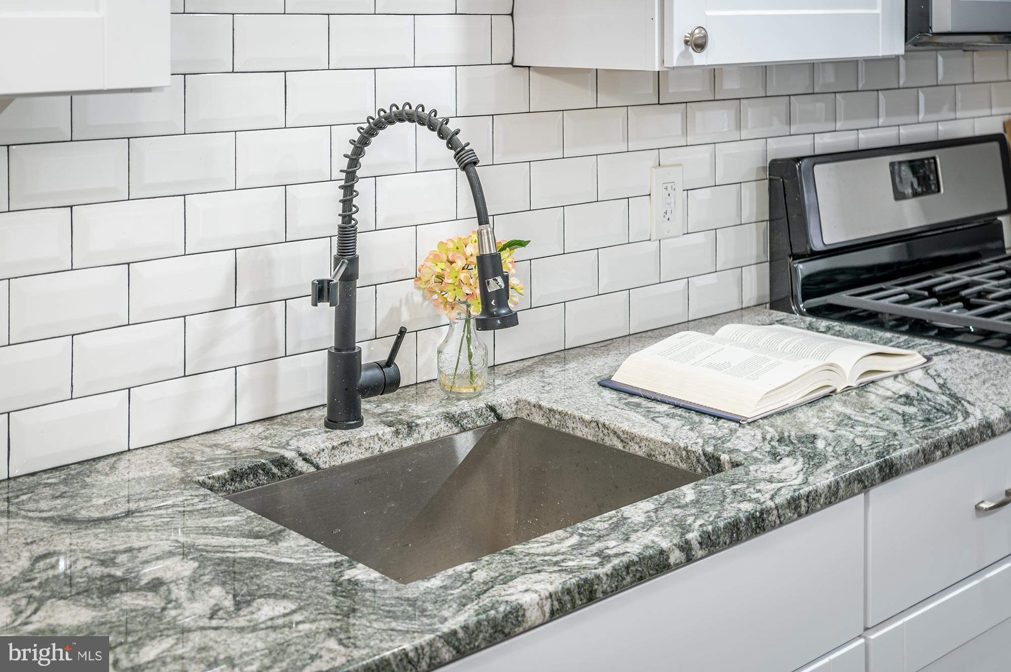 FRANKLIN SQUARE HISTORIC DISTRICT - Residential