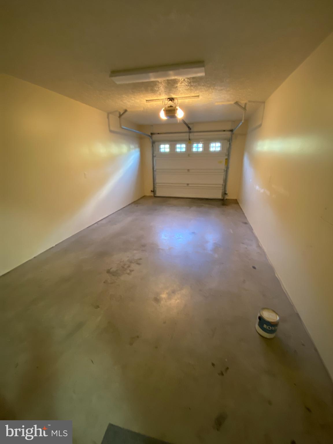 STONEY RUN - Residential Lease