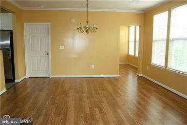 MAIN STREET - Residential Lease