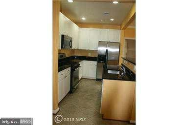 MAIN STREET - Residential Lease