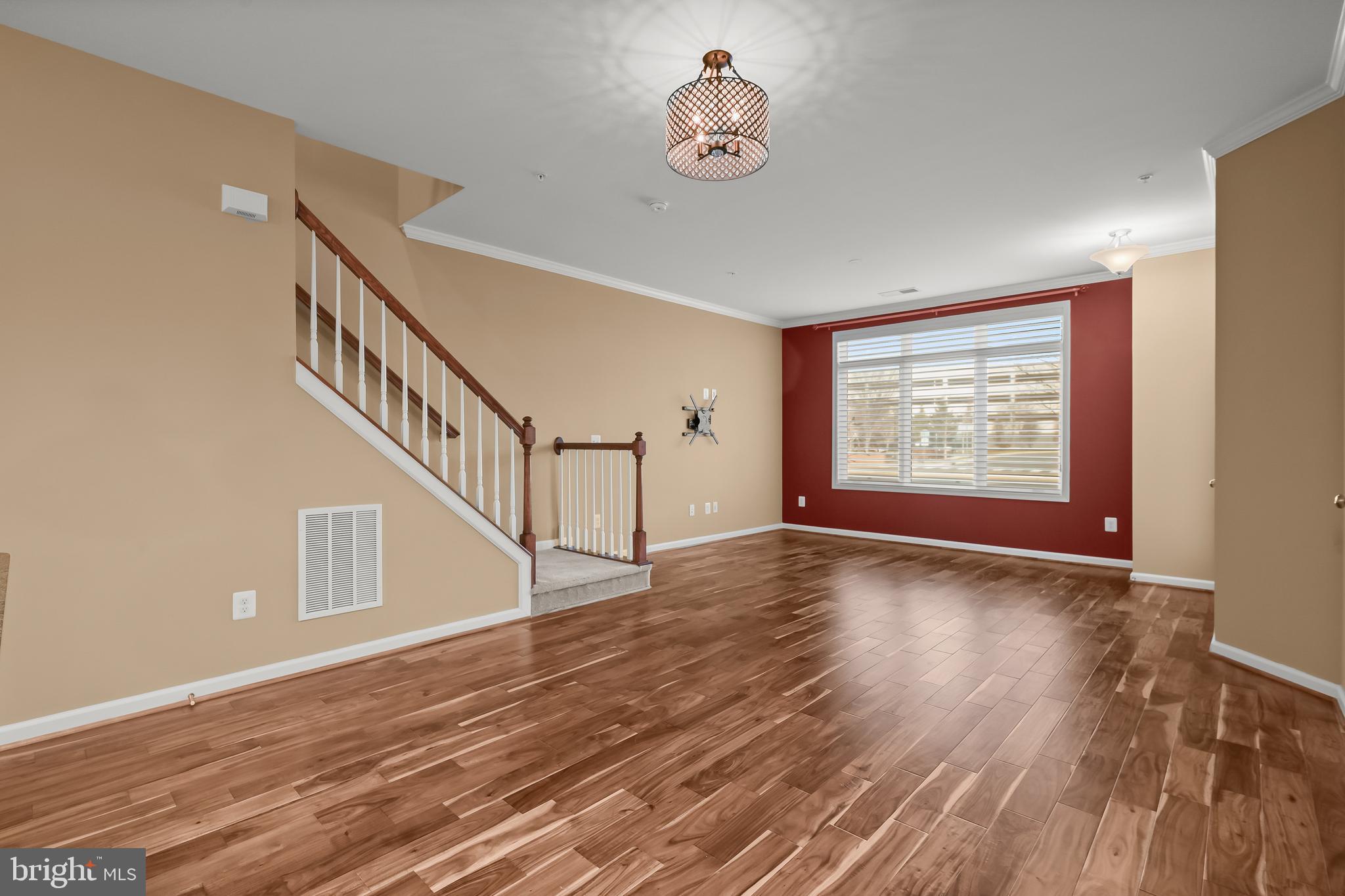 1304 RIBBON LIMESTONE TERRACE SE