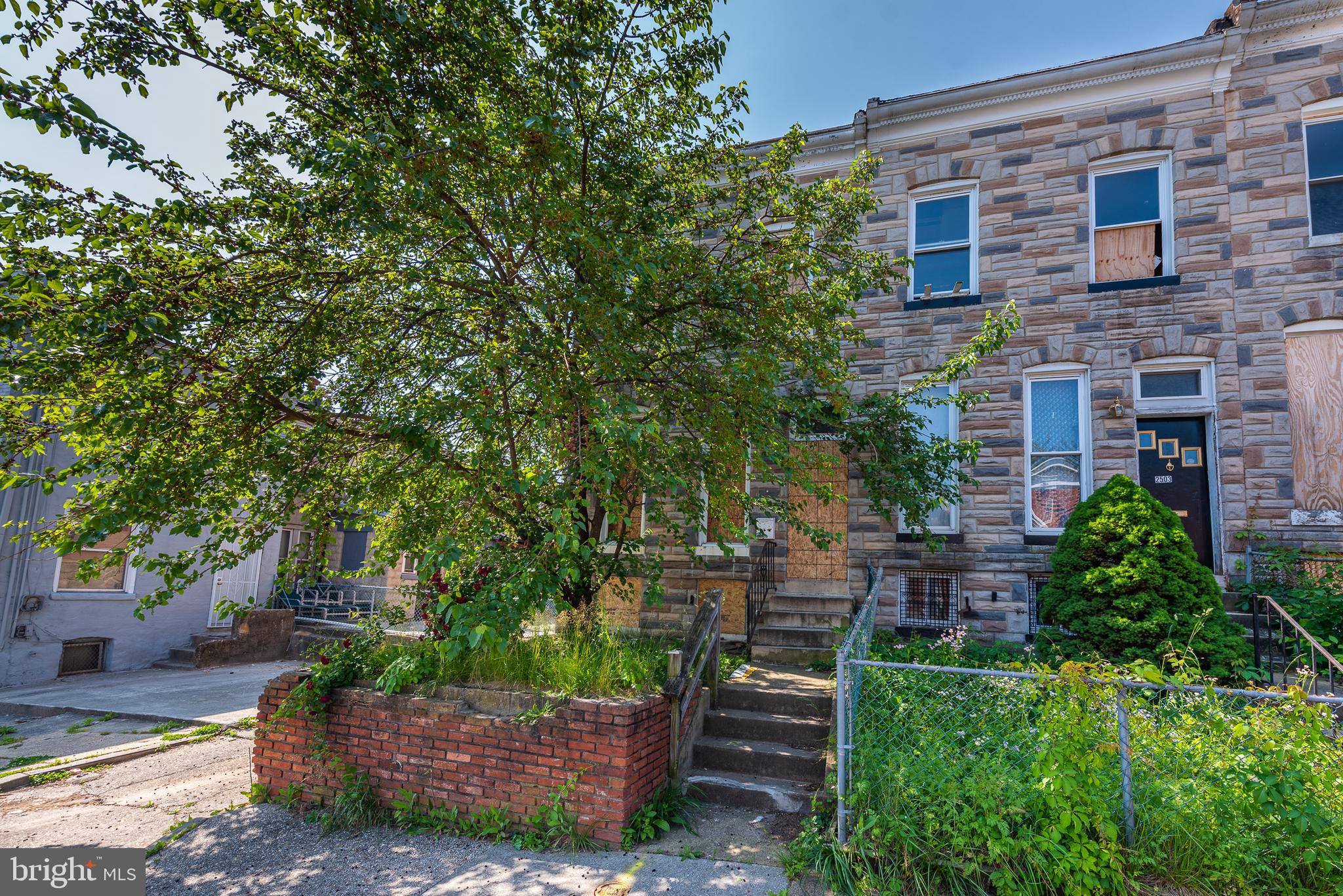 SHIPLEY HILL - Residential