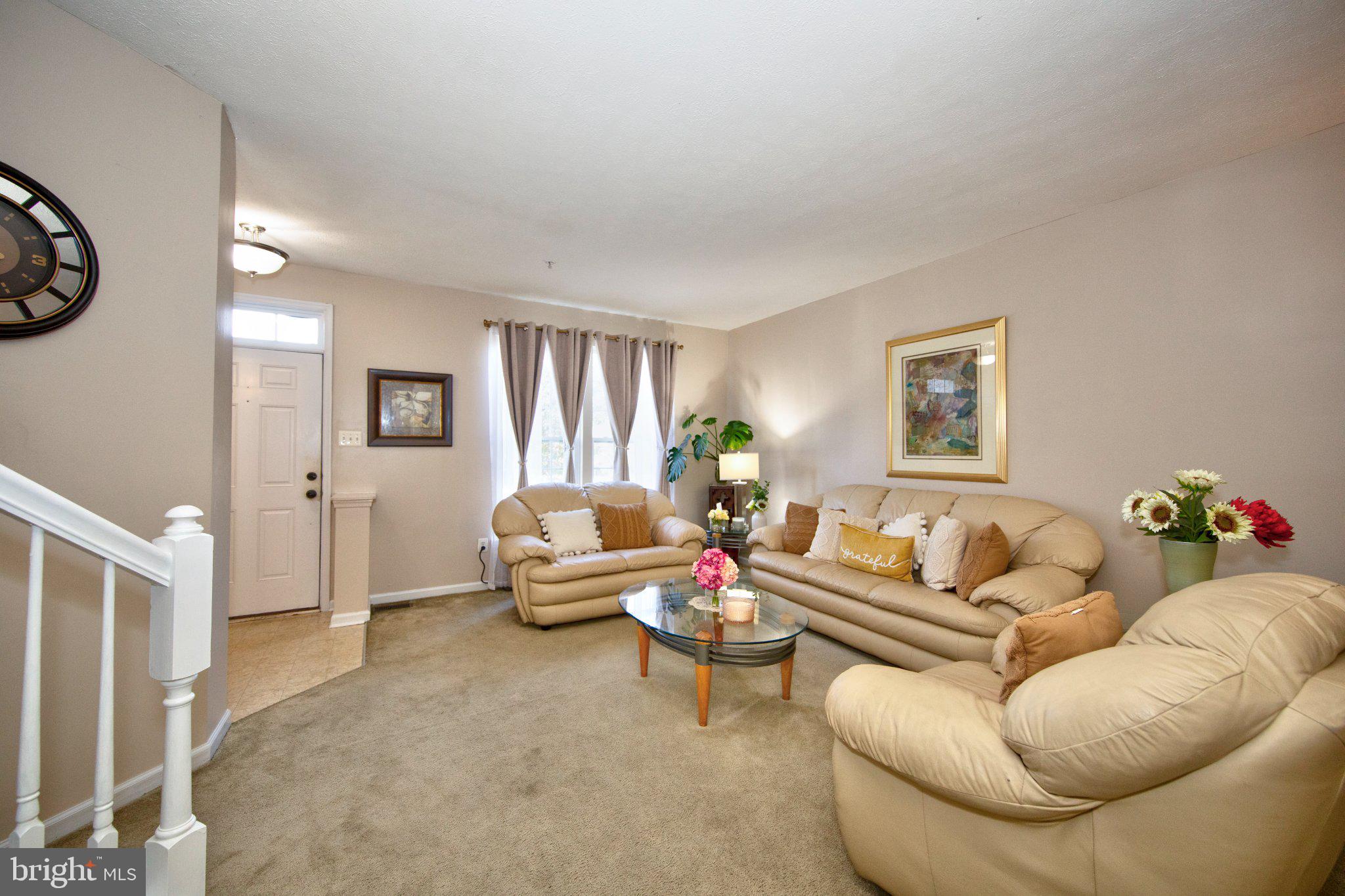 EATON SQUARE - Residential