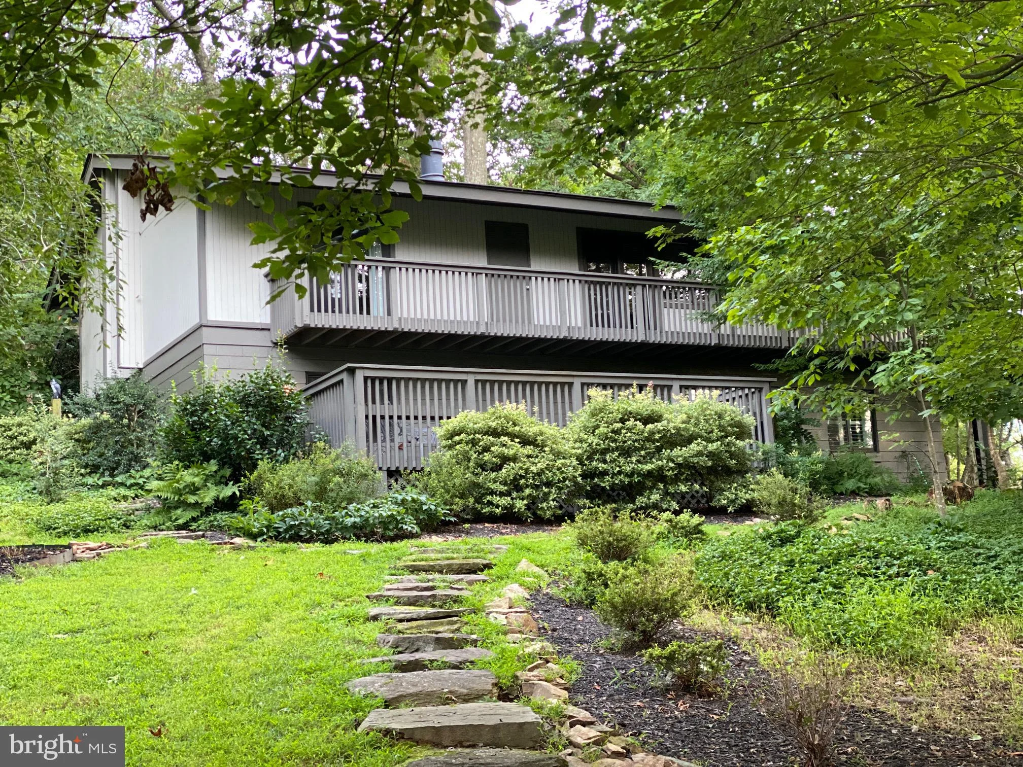 11300 Oakton Road, Oakton, VA 22124