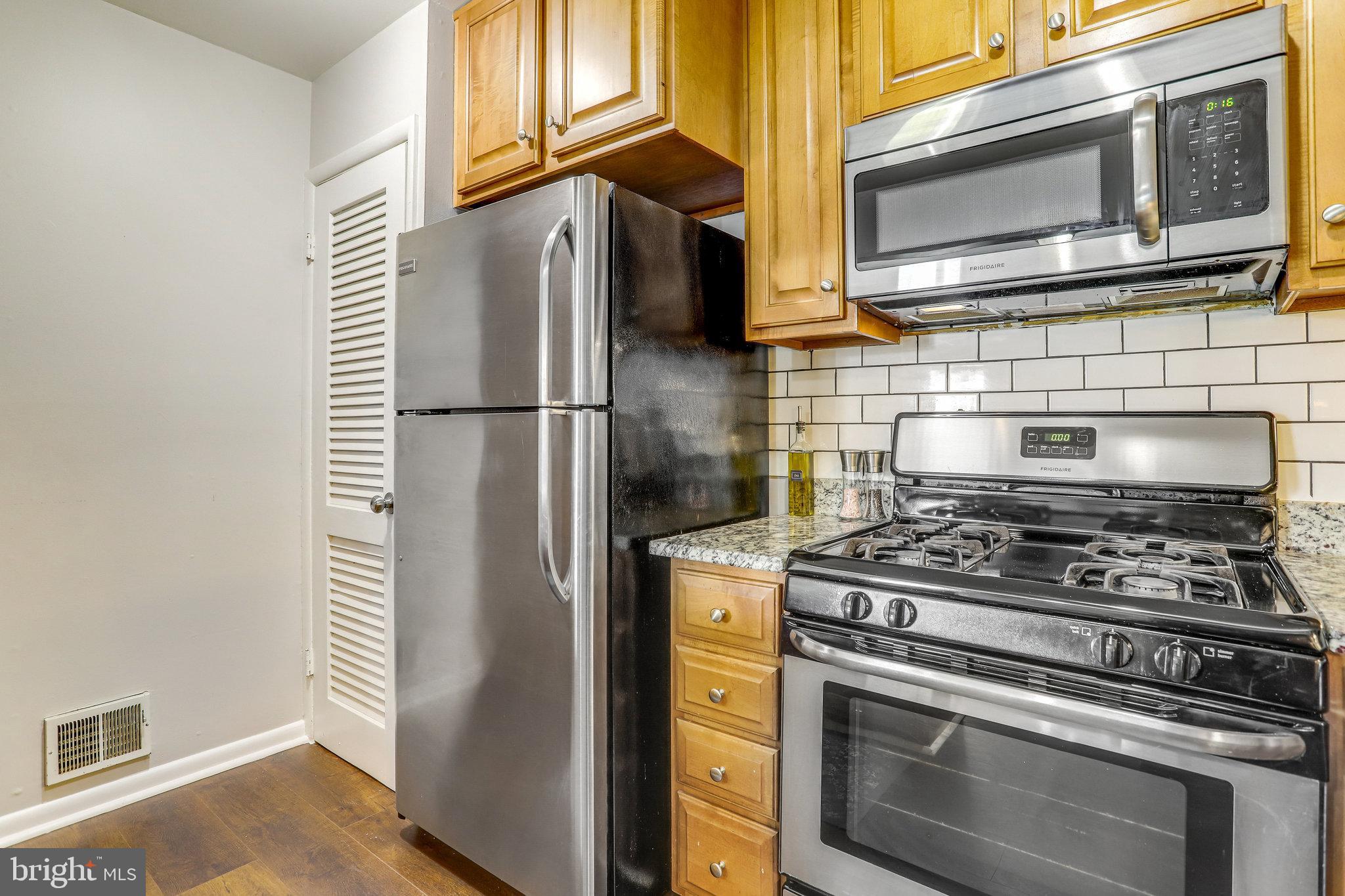 LOISDALE ESTATES - Residential