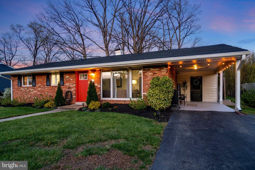 ***Assumable 3.2% VA loan. Balance appx $270,000.*** *** Welcome to 7309 Loisdale Rd, Springfield, VA 22150! This meticulously maintained home offers the perfect combination of modern updates and convenient features, making it an ideal choice for sophisticated buyers.
As you step inside, you'll immediately notice the fresh paint and new flooring that flows seamlessly throughout the entire home, creating a welcoming and contemporary ambiance. The new carpet adds warmth and comfort to the three spacious bedrooms, providing a cozy retreat for relaxation.
The heart of the home is the recently renovated kitchen, boasting new baseboards, which seamlessly blend with the dining and living areas. This space is perfect for both casual family meals and entertaining guests.
Upgrades abound in this home, including a brand new roof installed in 2024 for both the house and shed, ensuring years of worry-free living. The new AC unit, installed in 2020, offers efficient climate control for added comfort year-round.
The master bathroom has been tastefully updated with a new vanity top and a refreshes bathtub, adding a touch of luxury to your daily routine.
Outside, you'll appreciate the expansive lot, providing ample space for outdoor activities and potential expansion. The new hardware on all exterior doors adds both security and style to the home.
