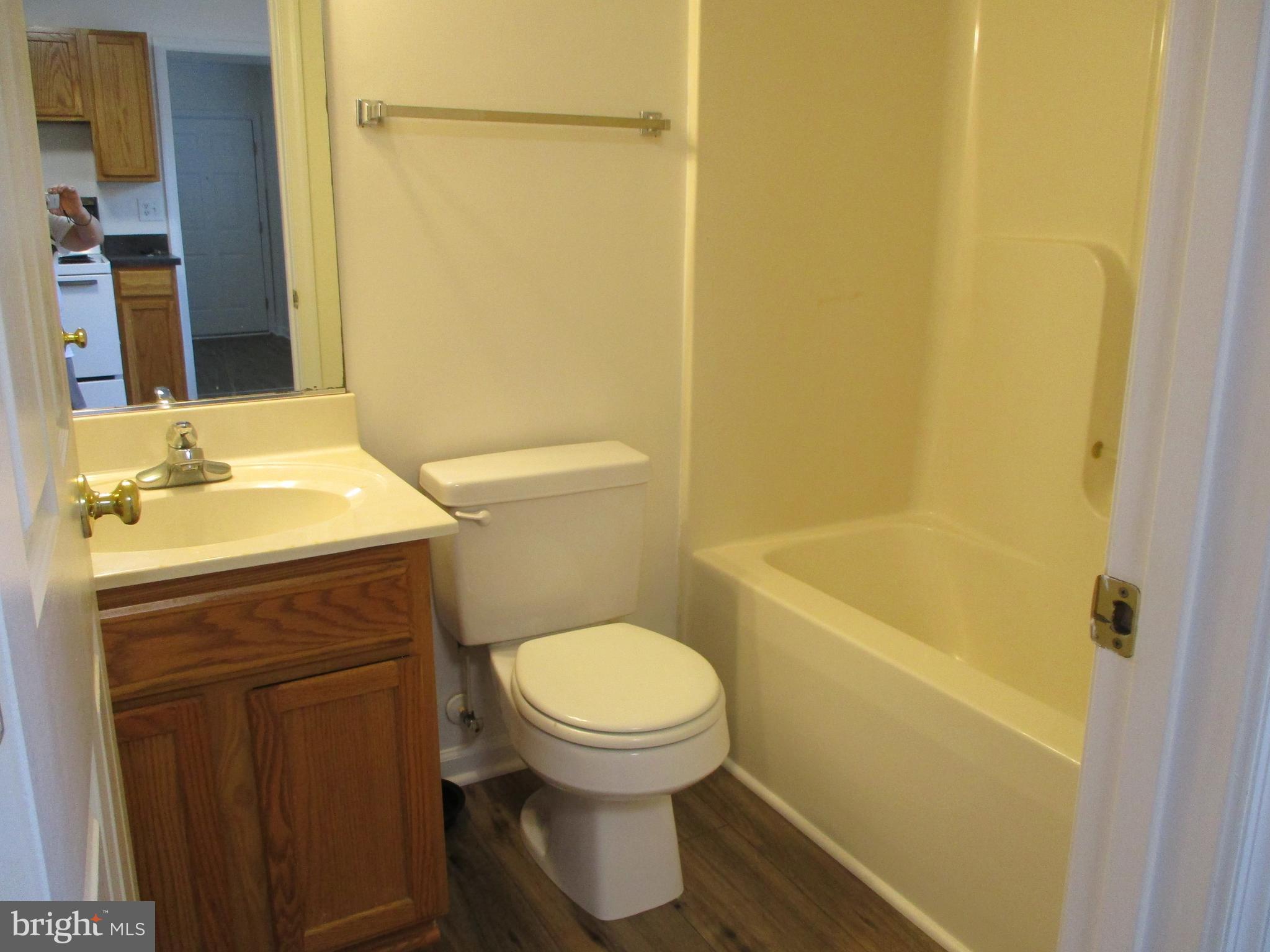 WACHTER COMMONS - Residential Lease