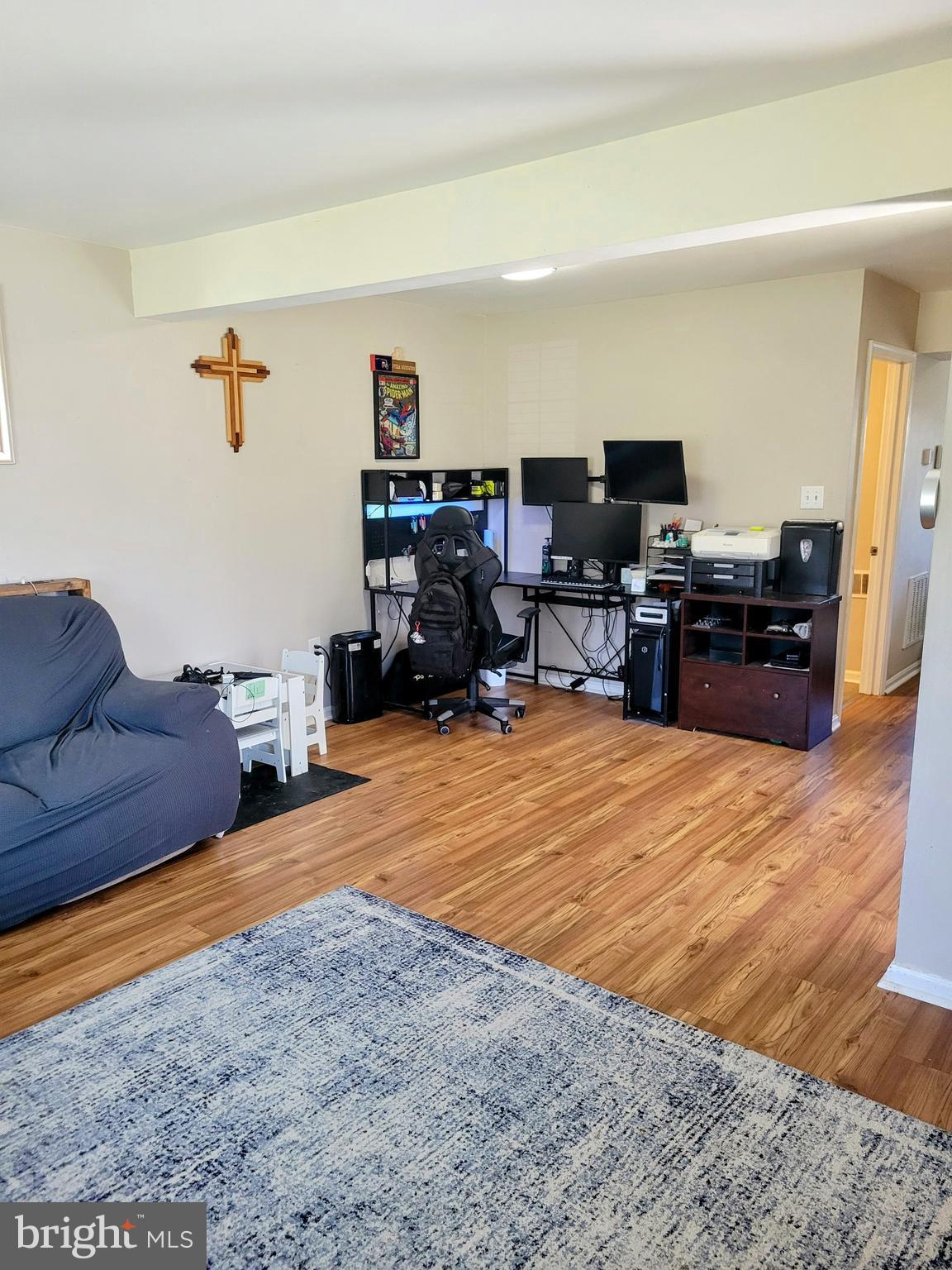 WESTLAKE VILLAGE - LANCASTER - Residential