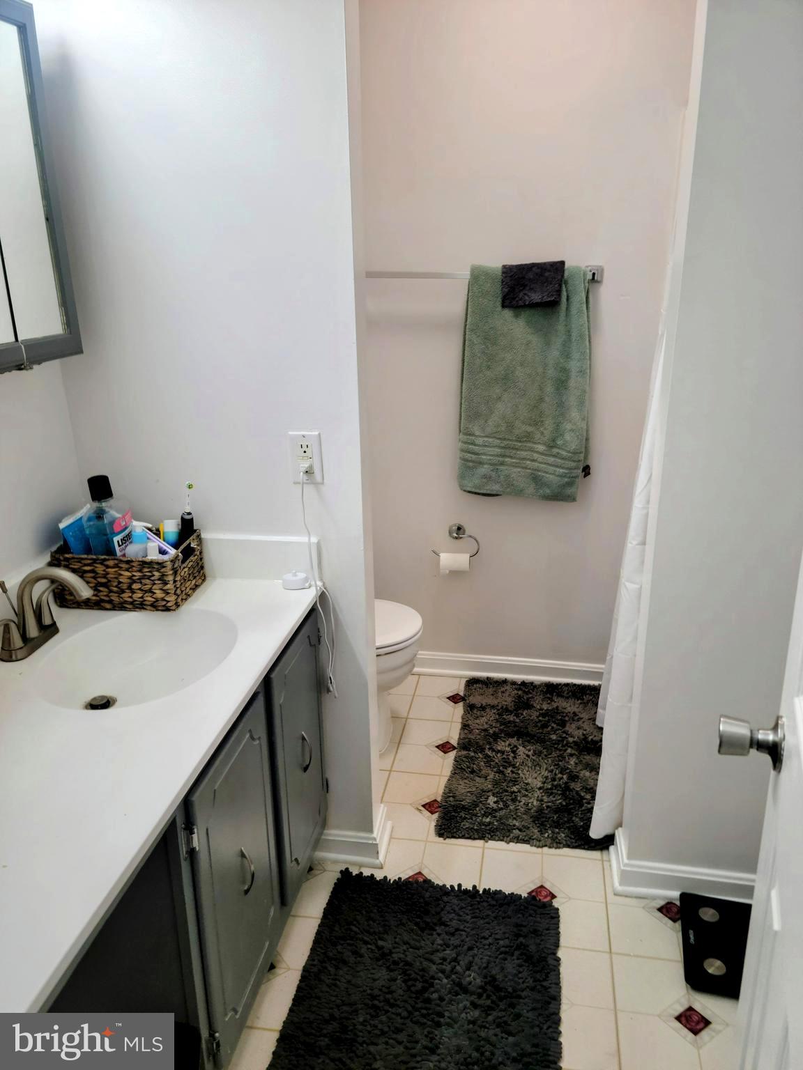 WESTLAKE VILLAGE - LANCASTER - Residential