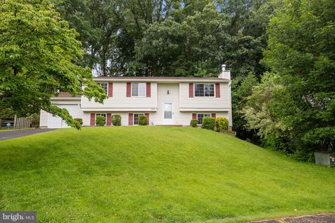 10729 FREDS OAK COURT BURKE VA 22015