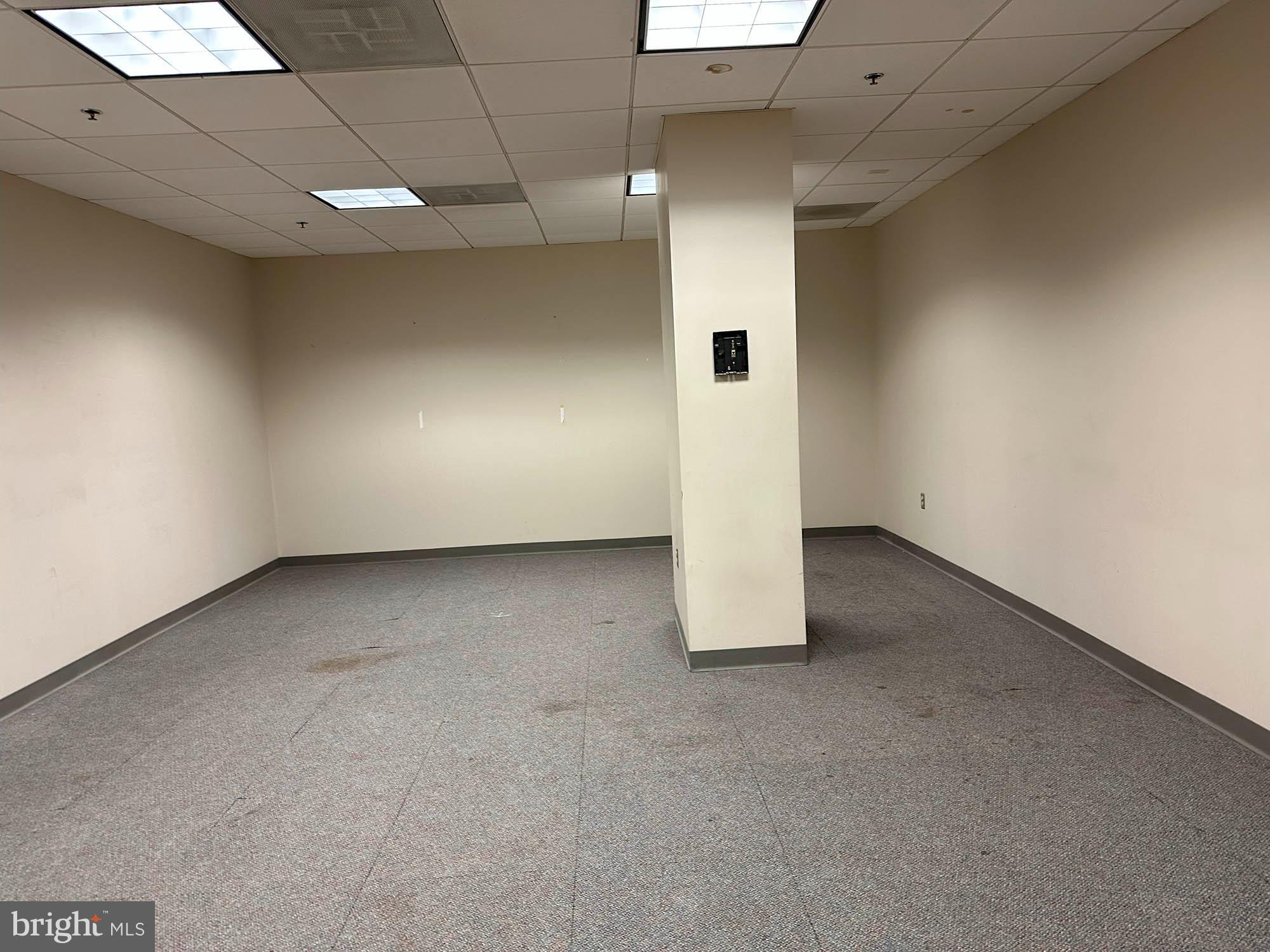 MOUNT VERNON - Commercial Sale