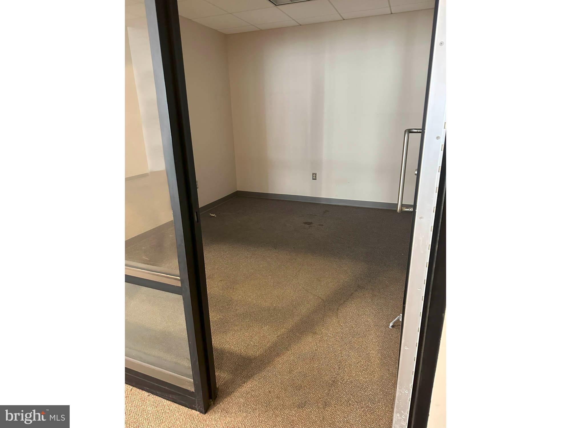 MOUNT VERNON - Commercial Sale