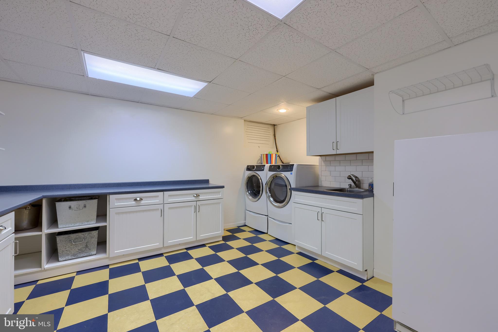 HANS HERR VILLAGE - Residential