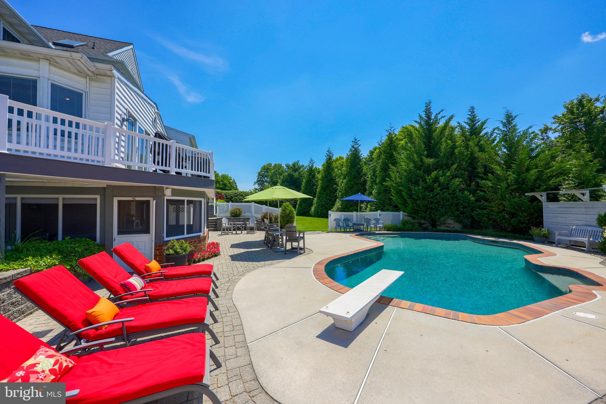 HANS HERR VILLAGE - Residential