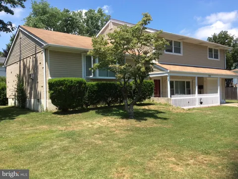 2115 Coventry Drive, Wilmington, DE MLS: DENC2080264