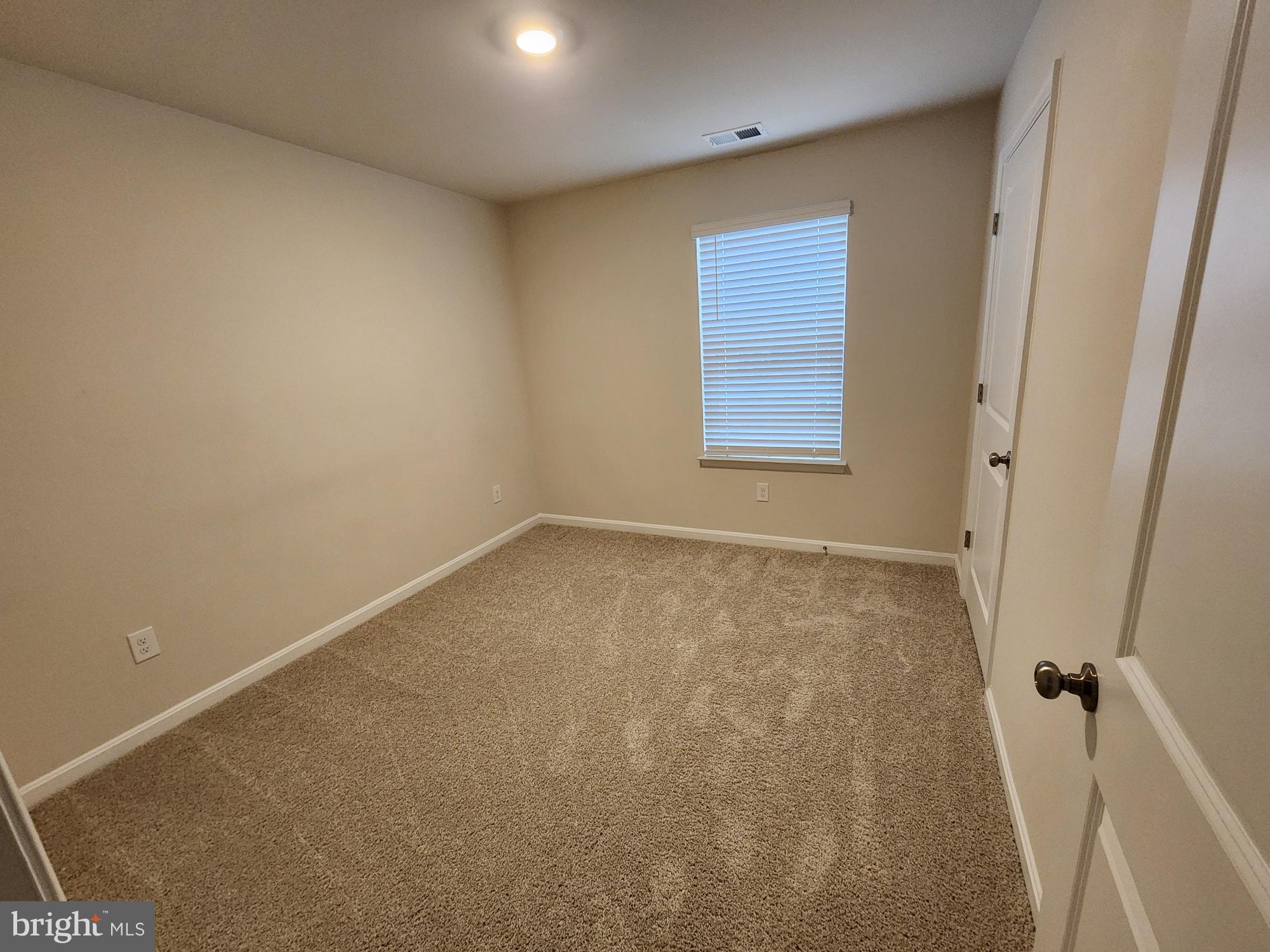 MAGNOLIA SPRINGS - Residential Lease