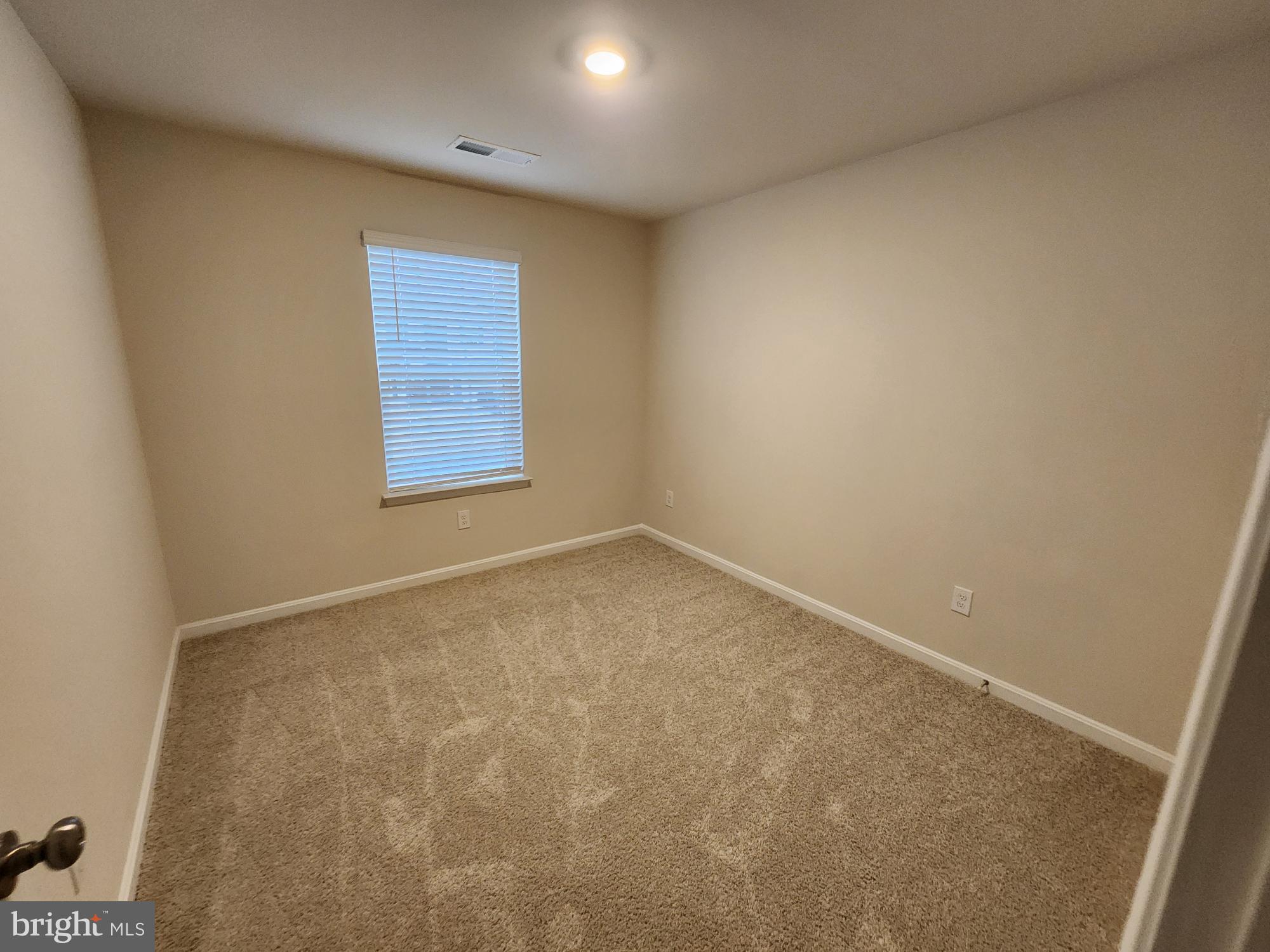 MAGNOLIA SPRINGS - Residential Lease