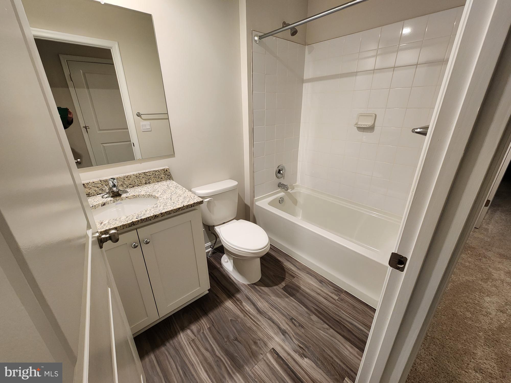 MAGNOLIA SPRINGS - Residential Lease