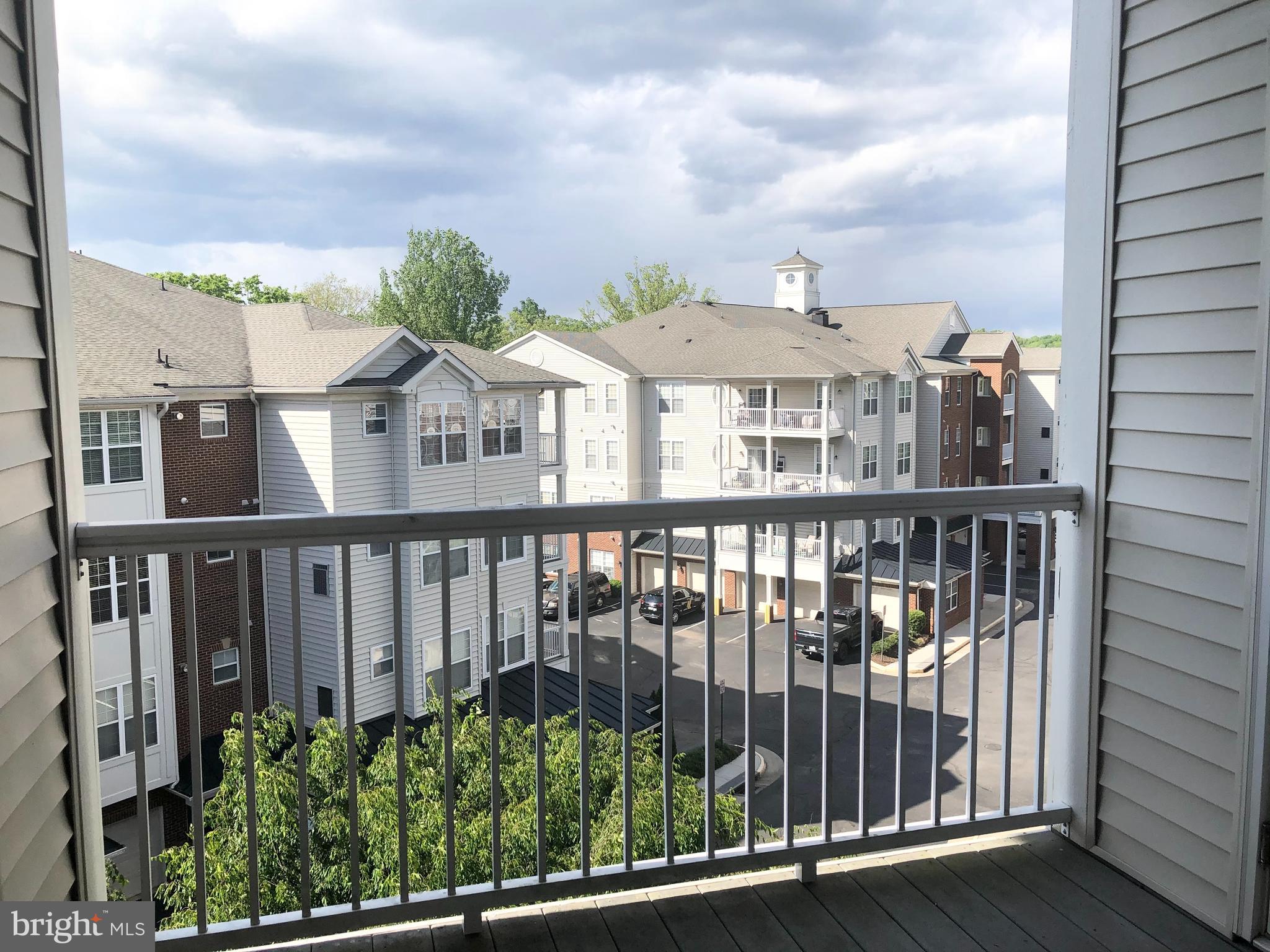 THE RESERVE CONDOMINIUMS - Residential Lease