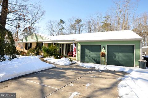 1 DEWBERRY COURT MEDFORD NJ 08055