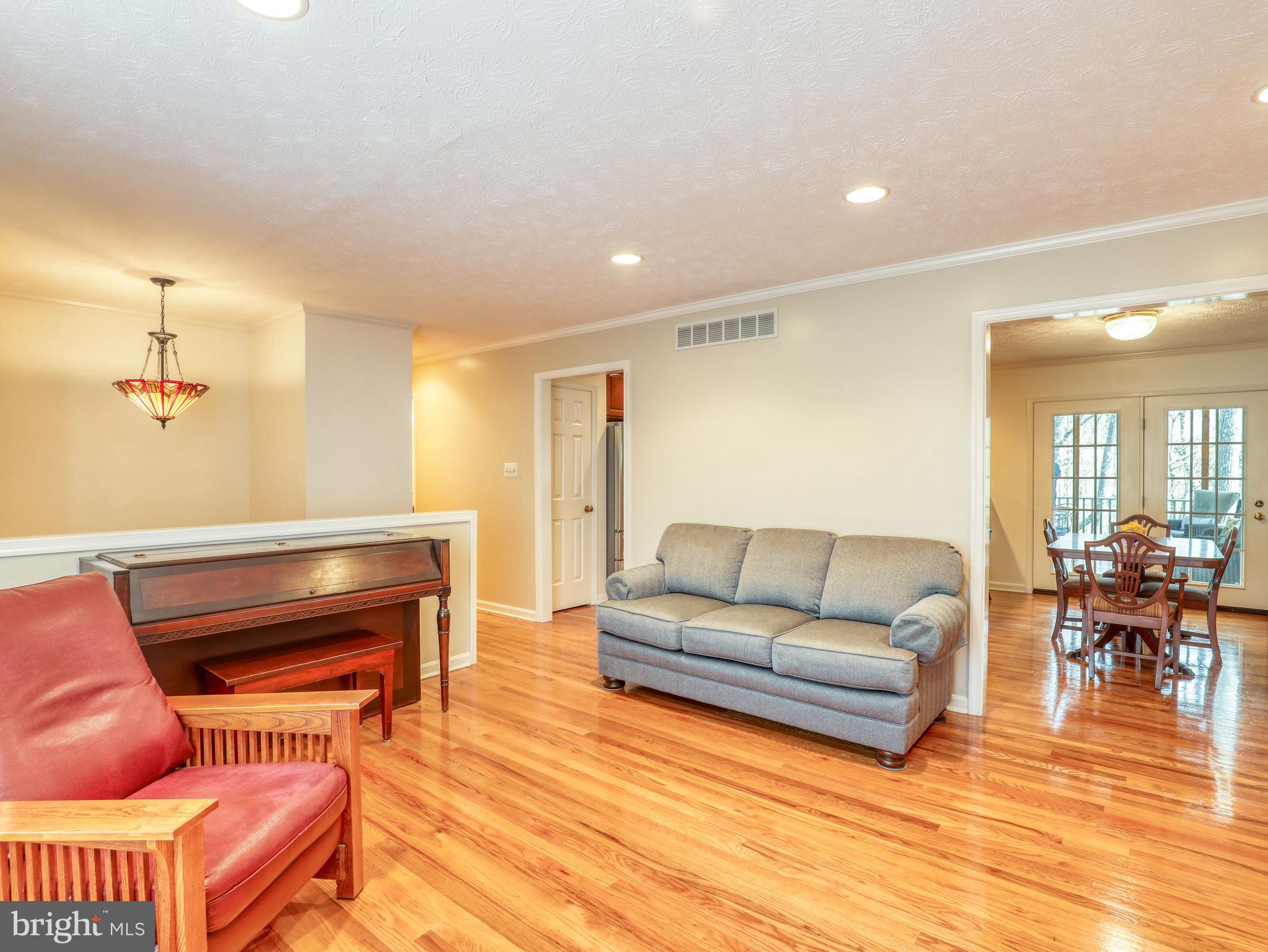 PEMBRIDGE HEIGHTS - Residential