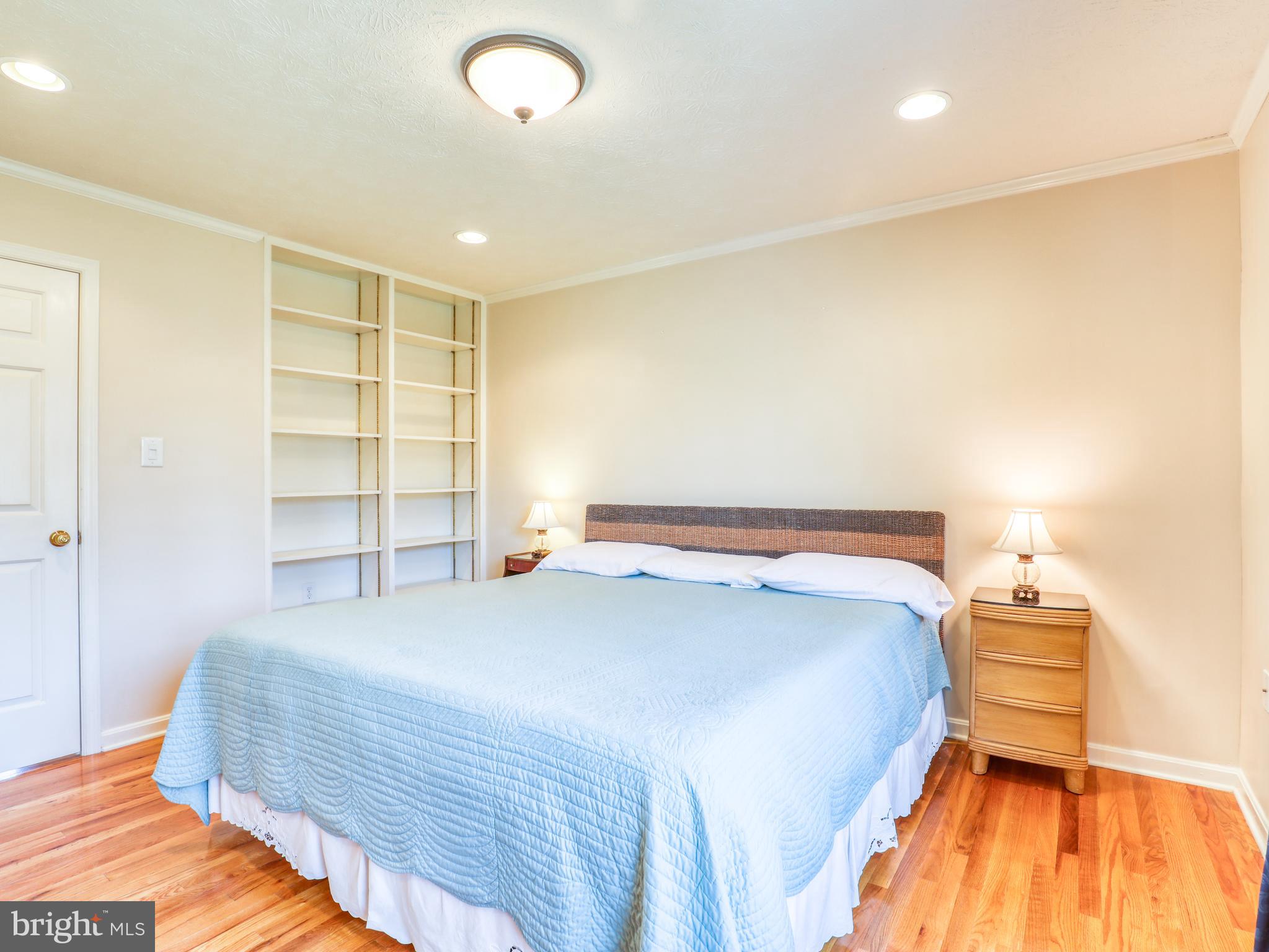 PEMBRIDGE HEIGHTS - Residential