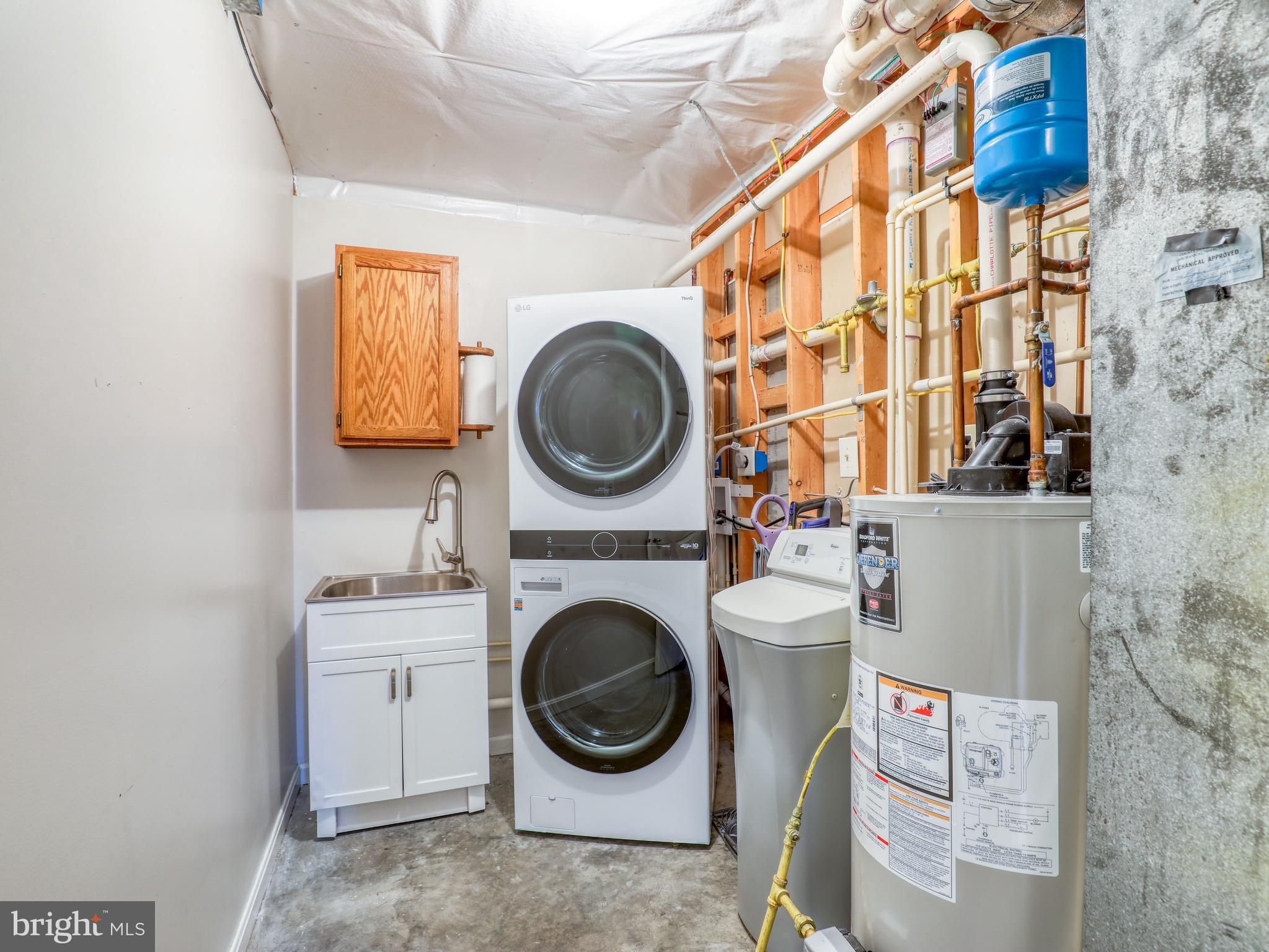 PEMBRIDGE HEIGHTS - Residential