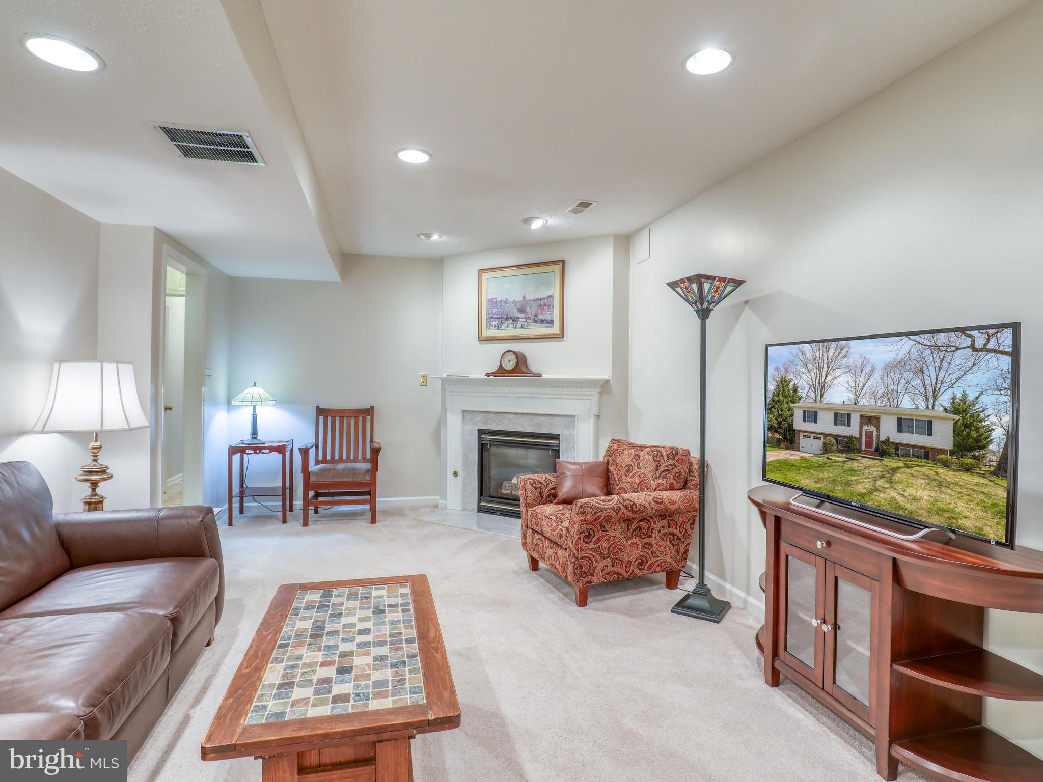 PEMBRIDGE HEIGHTS - Residential