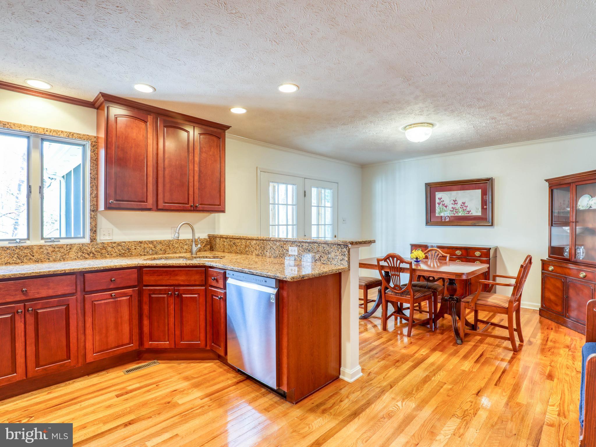 PEMBRIDGE HEIGHTS - Residential