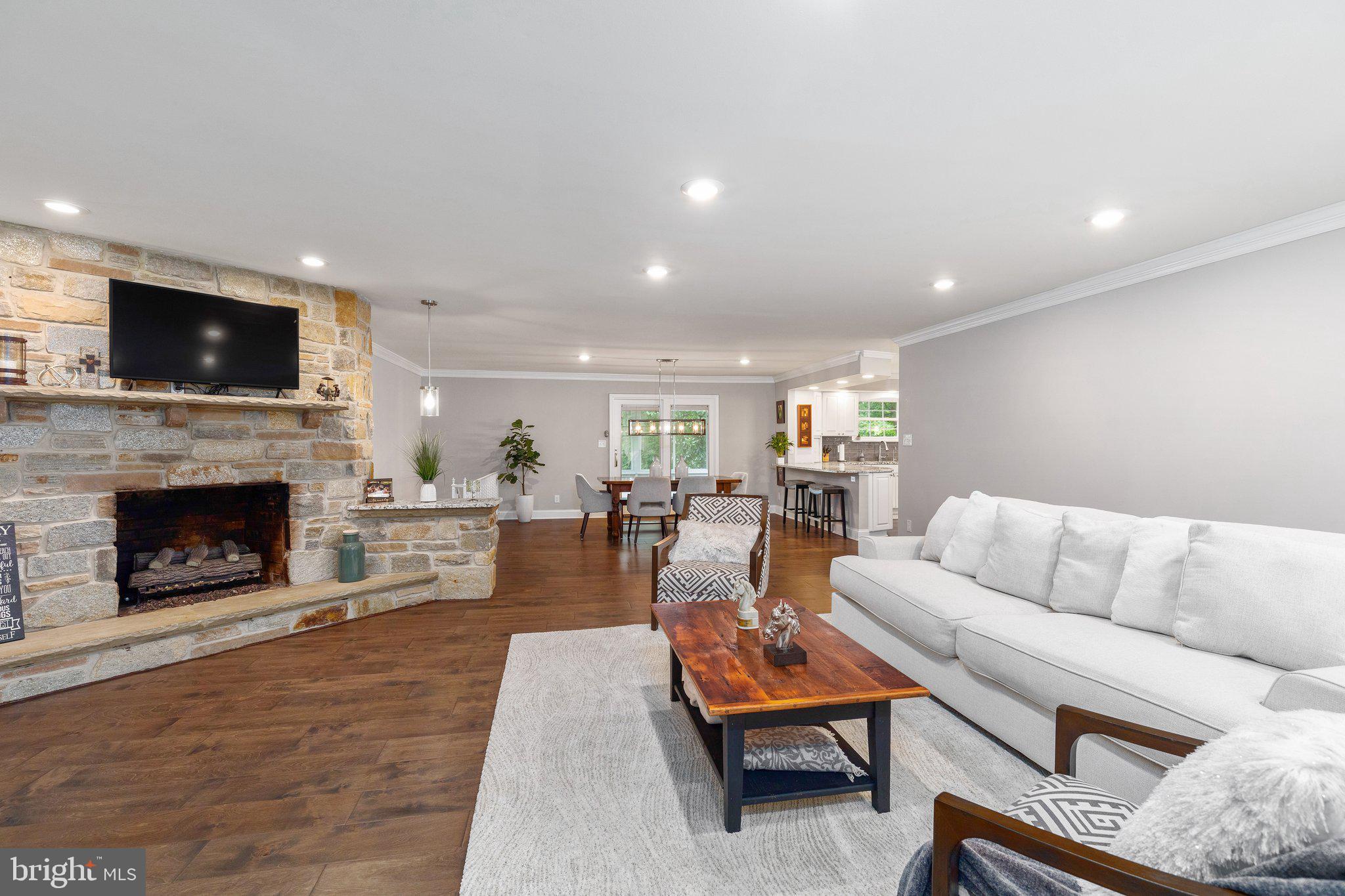 GLENWOOD ESTATES - Residential