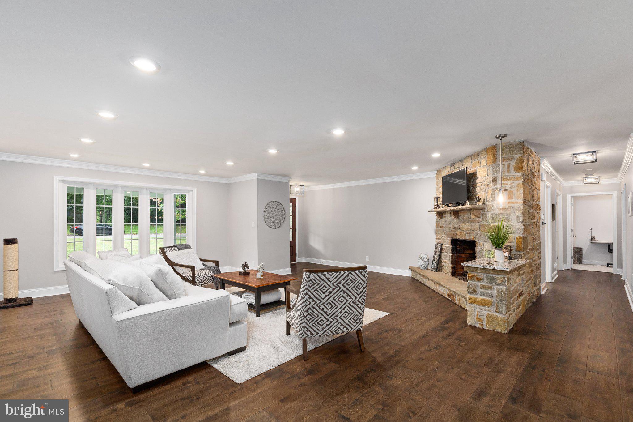 GLENWOOD ESTATES - Residential