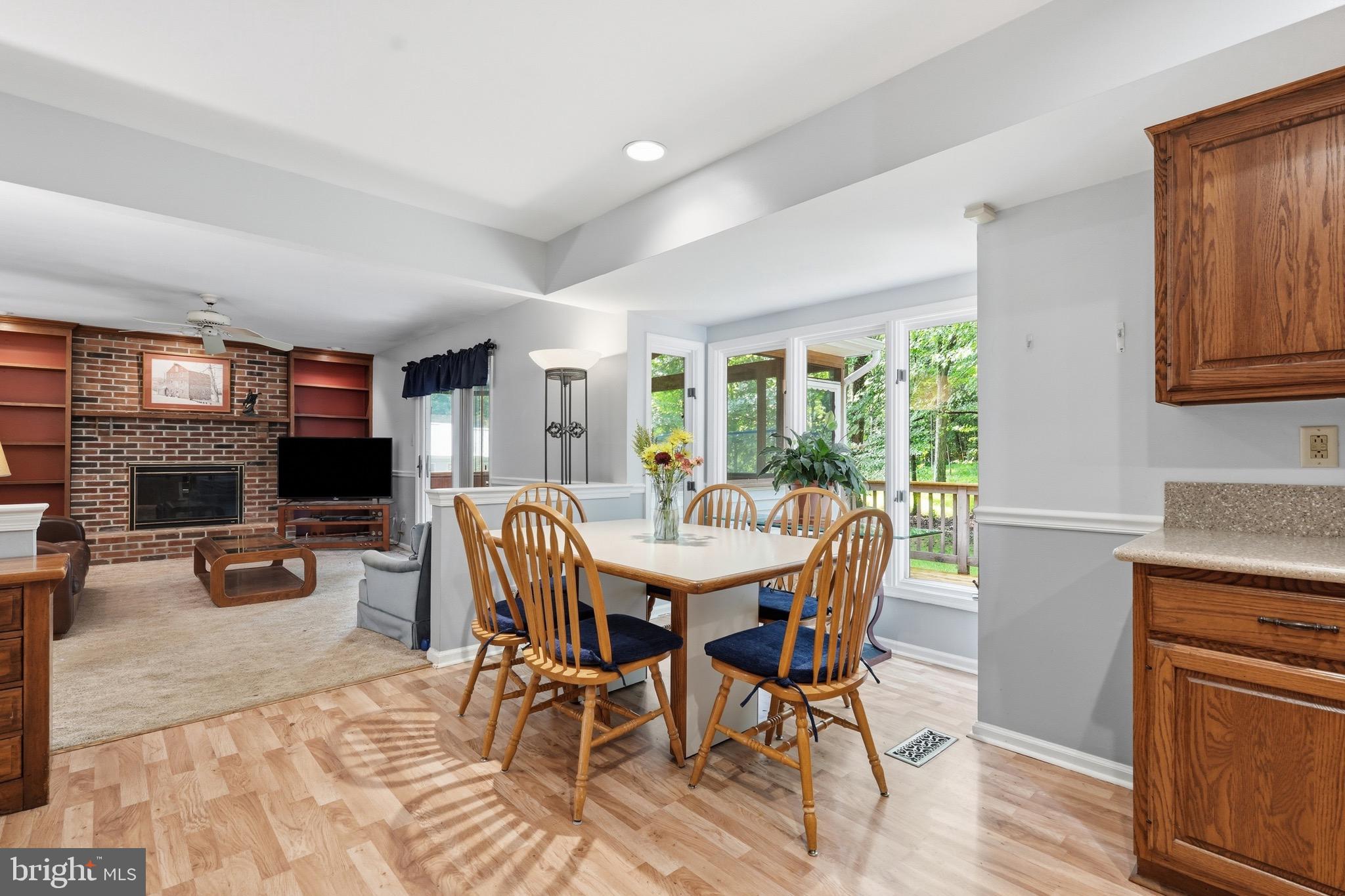1137 RED OAK DRIVE